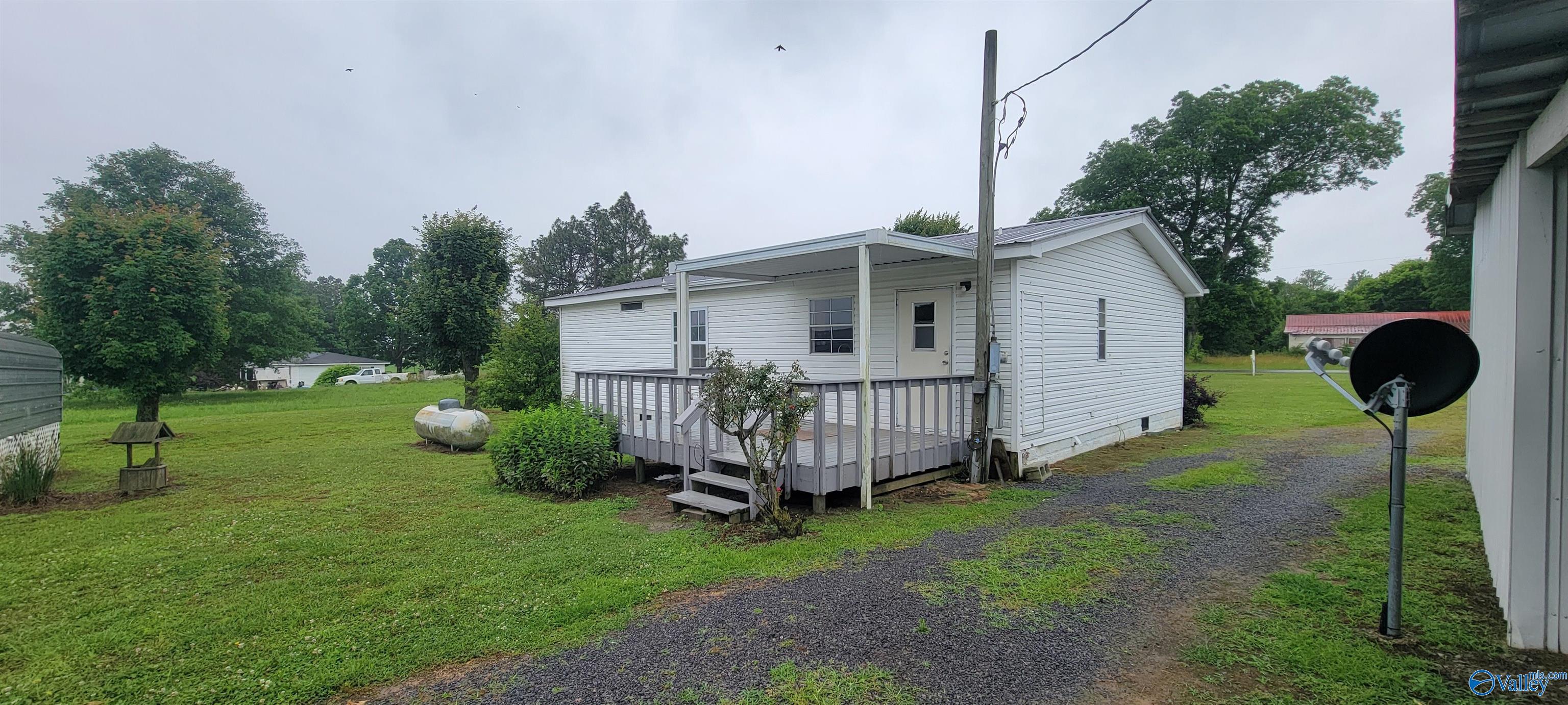 220 Tumlin Road