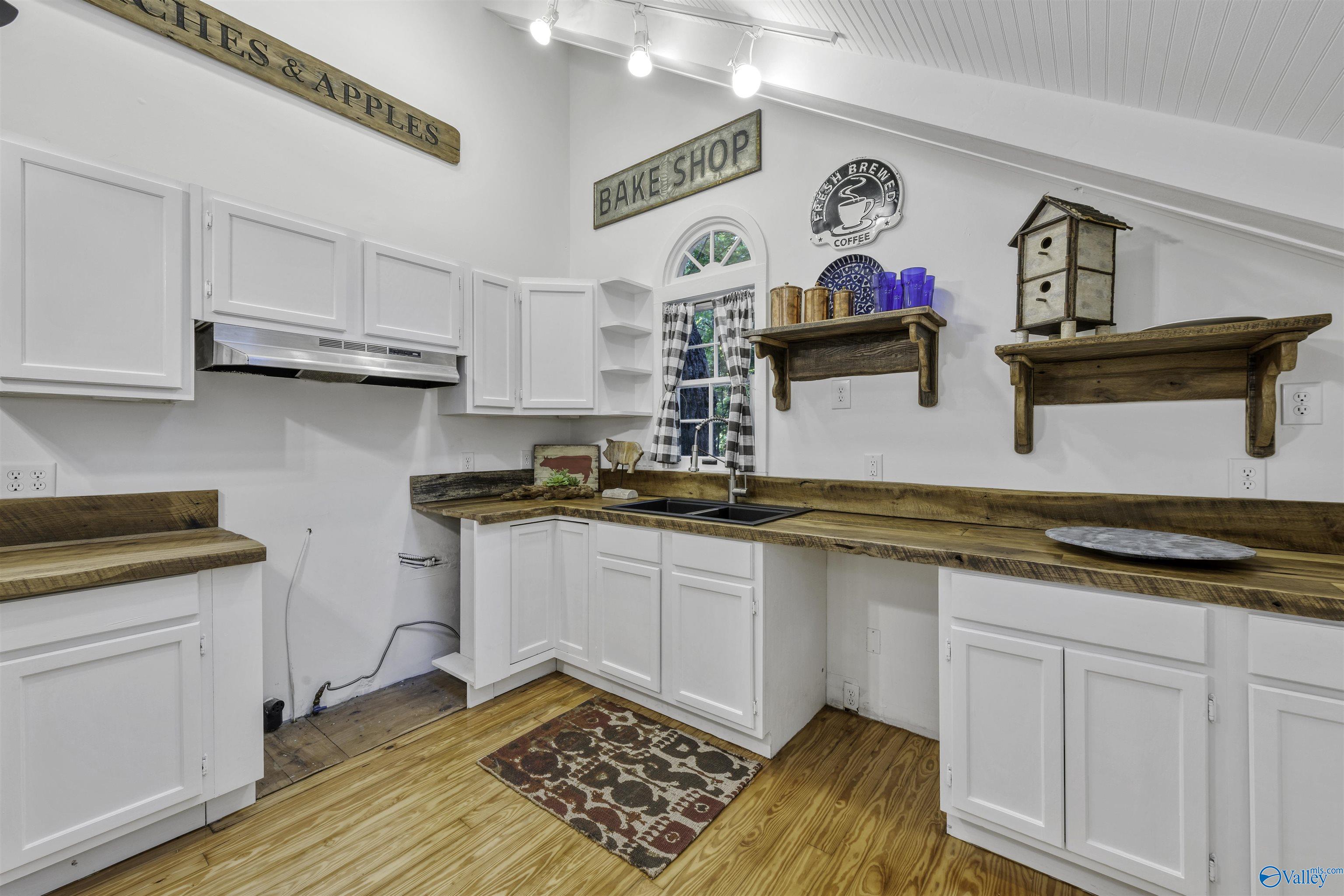 16018 County Road 89