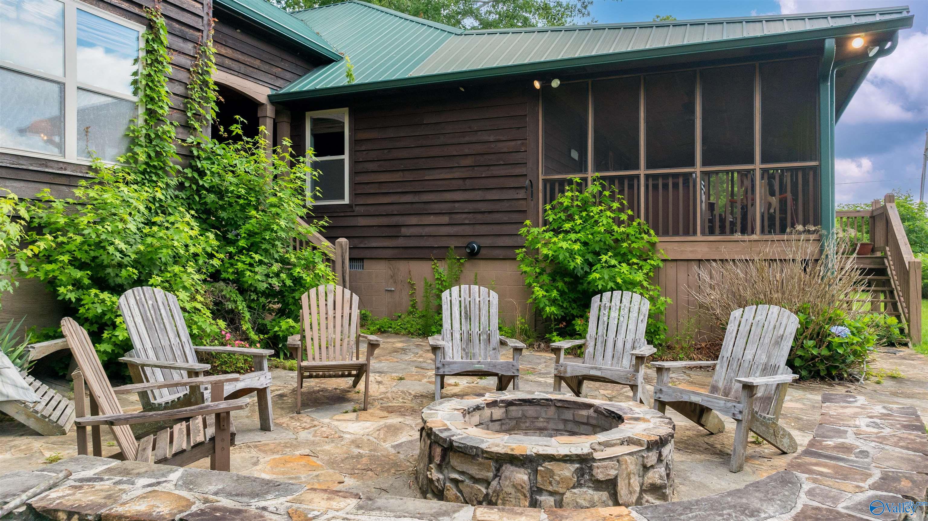 4713 County Road 106