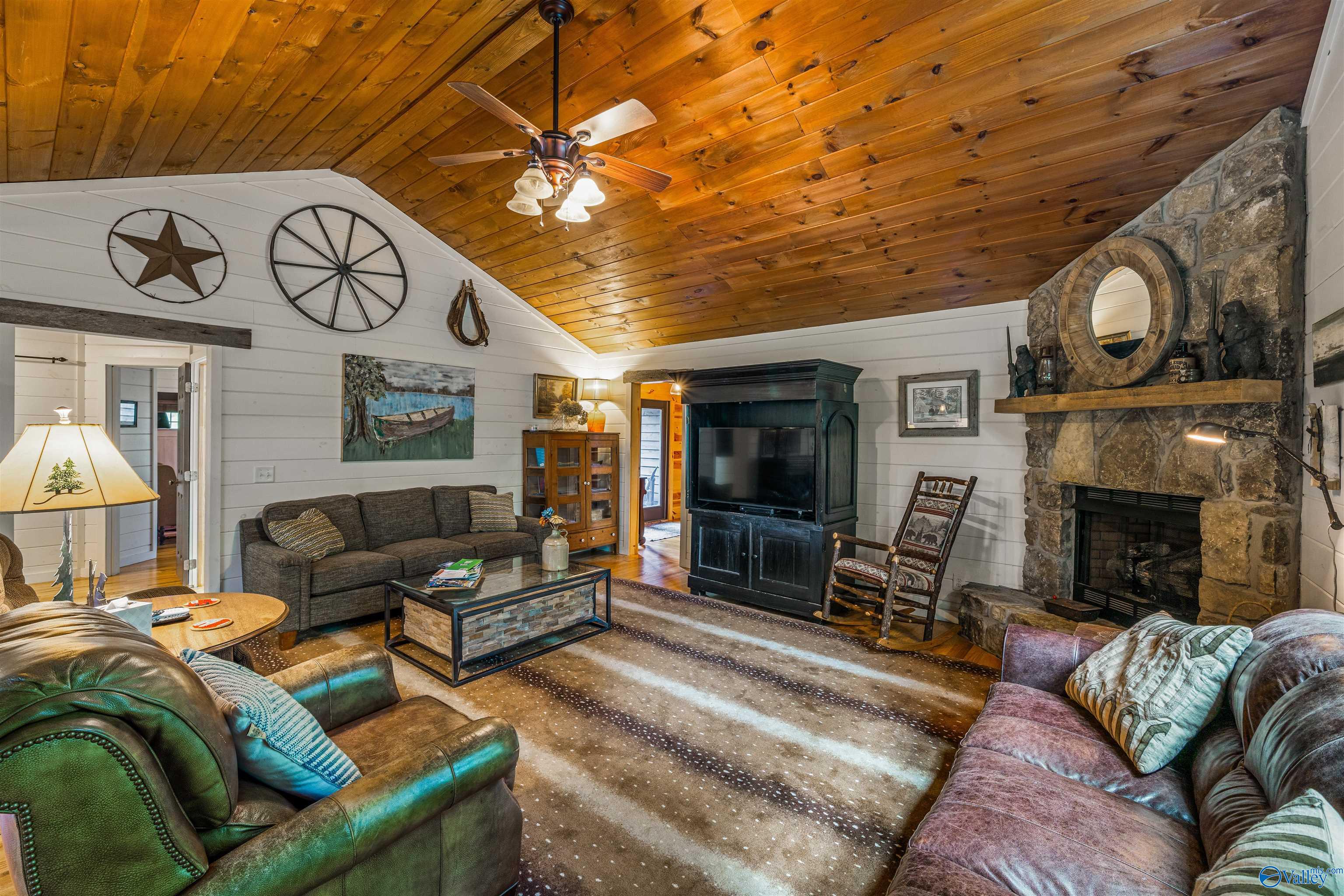 4713 County Road 106