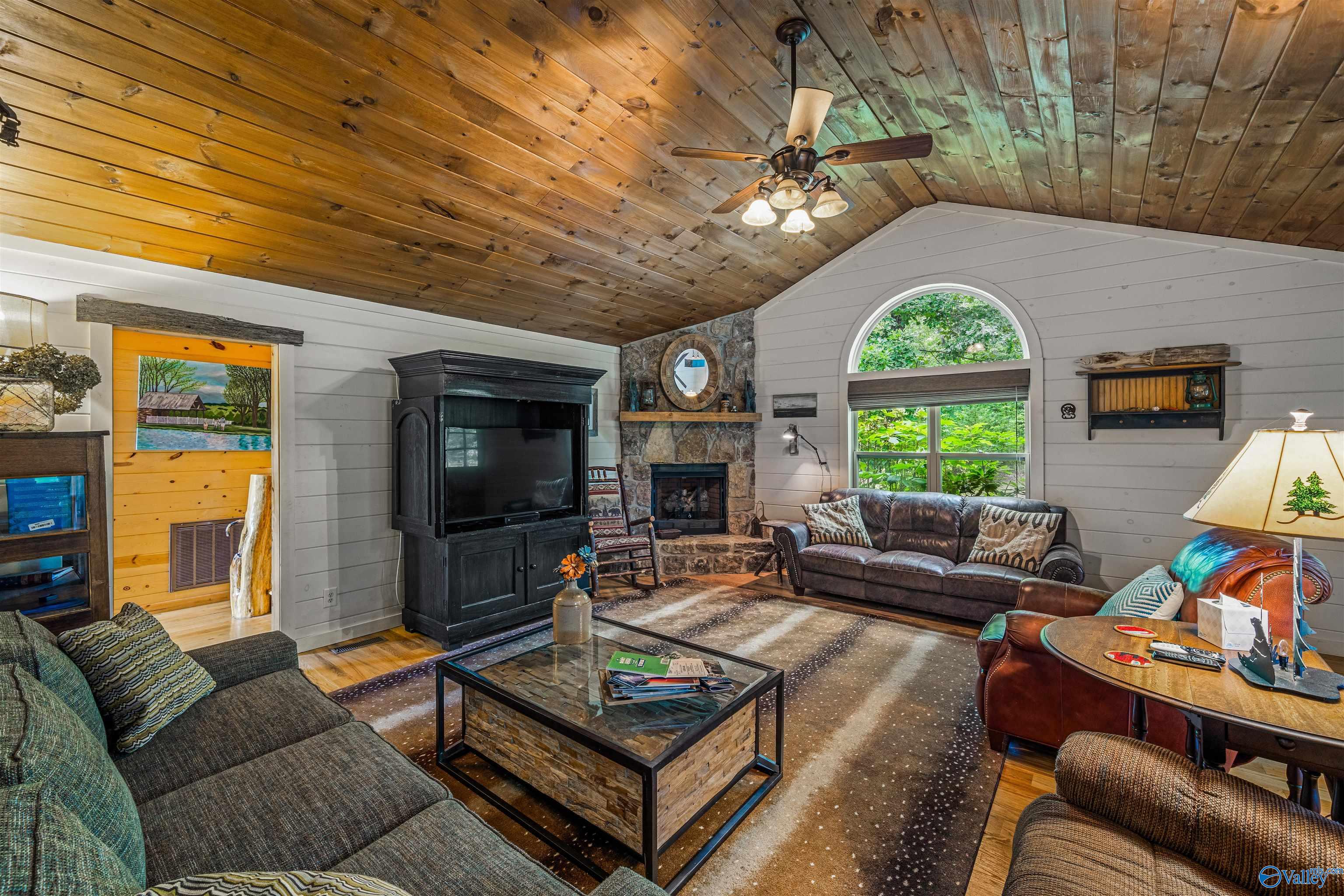 4713 County Road 106