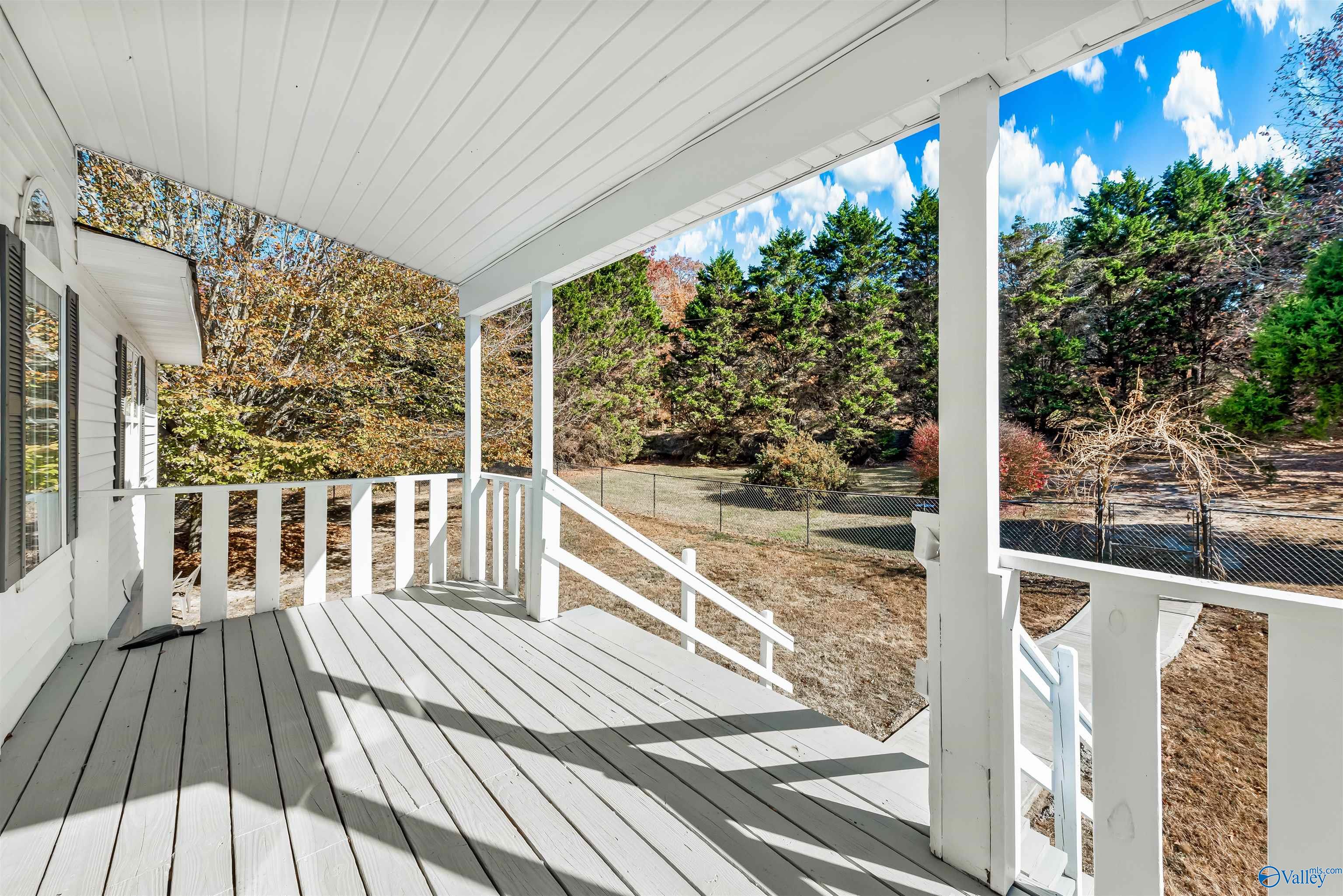 949 County Road 153