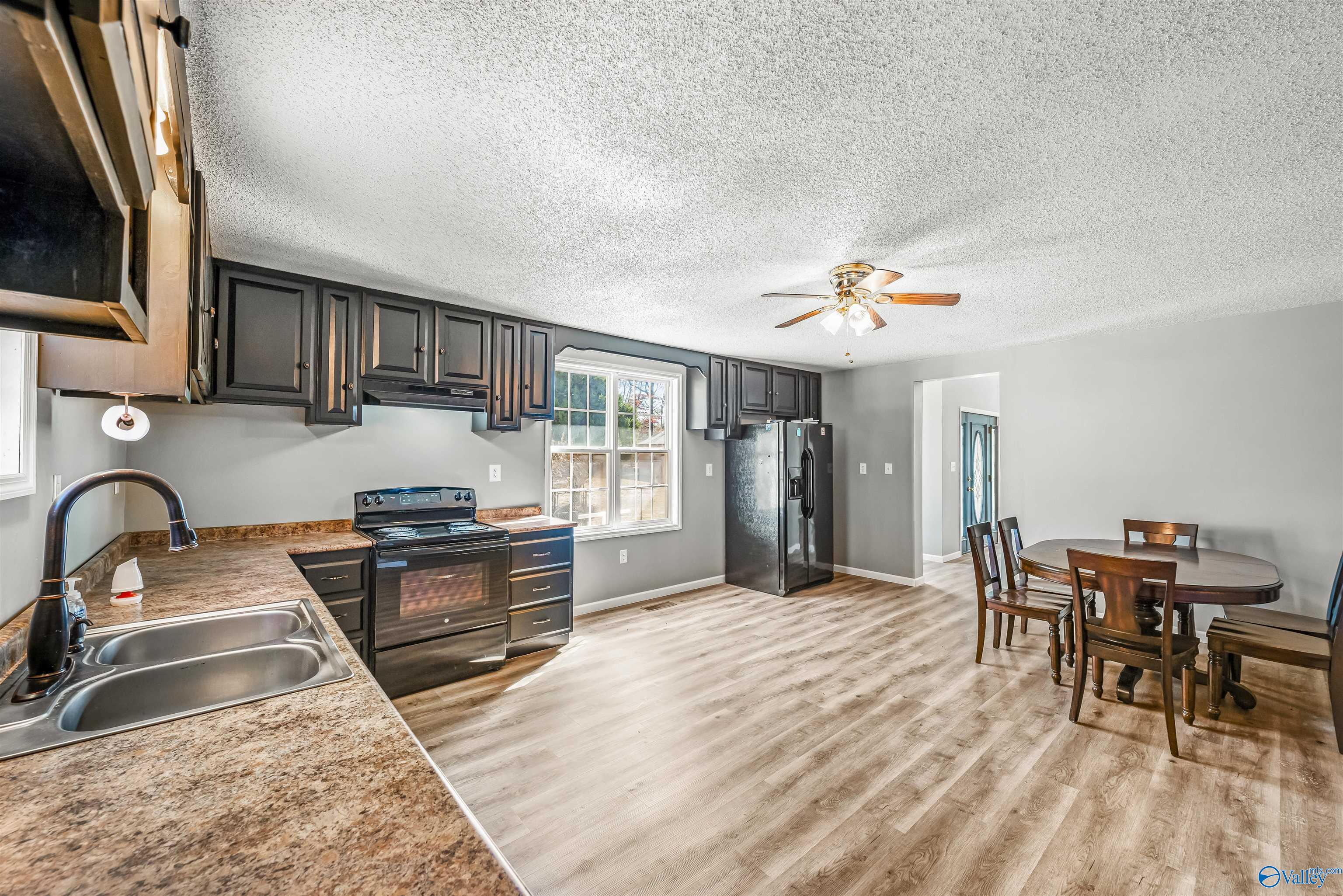 949 County Road 153