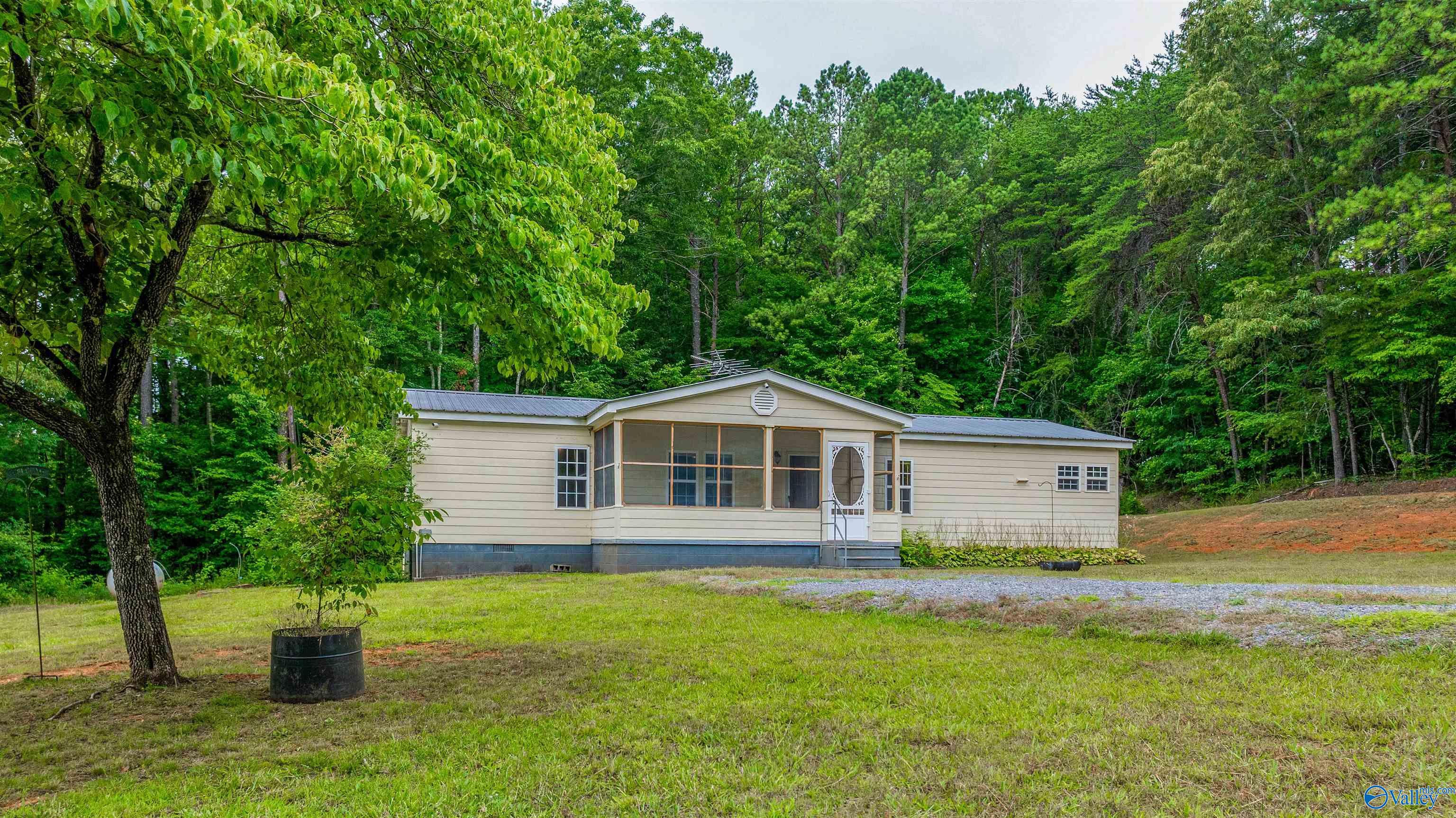 840 County Road 810