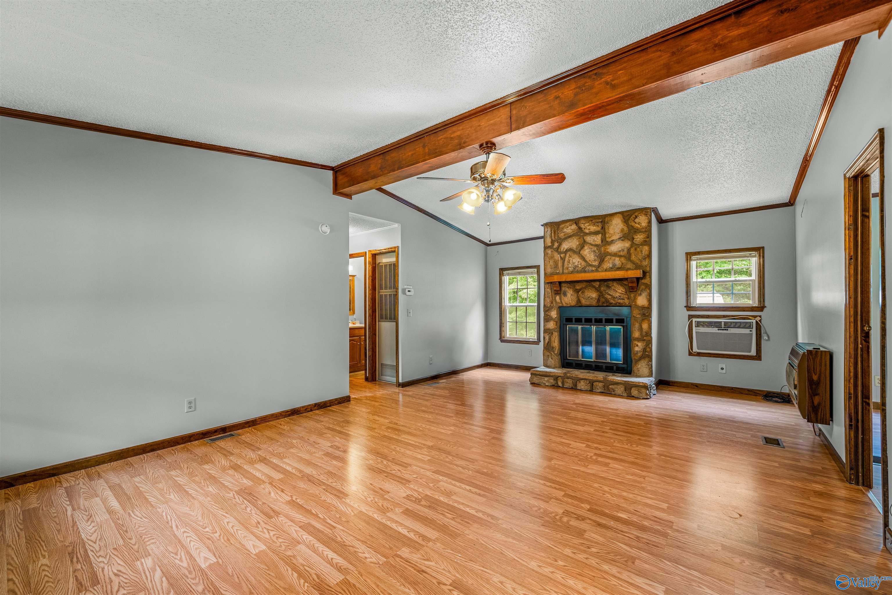 840 County Road 810