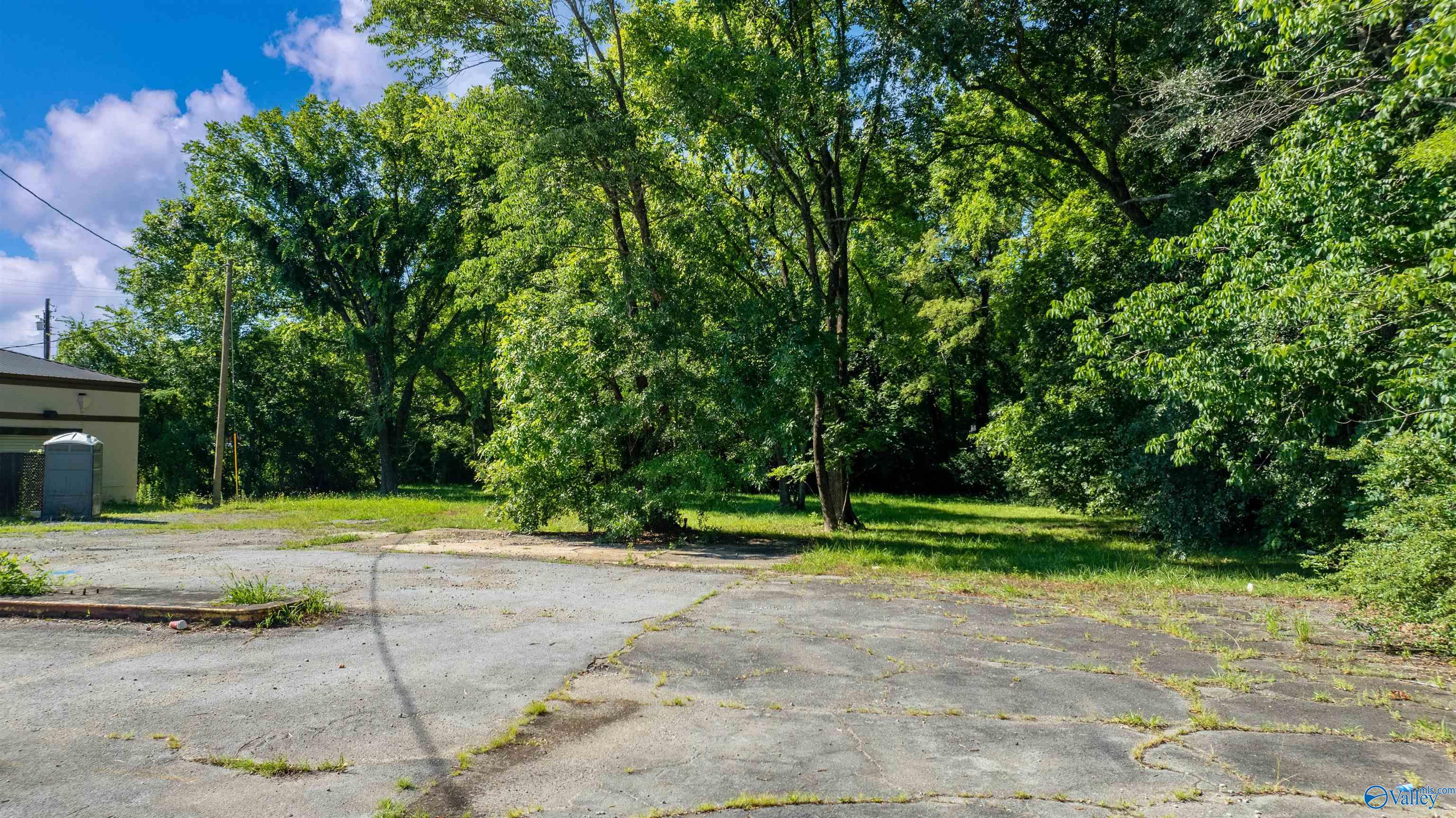 Lot 17-20 Cleveland Avenue