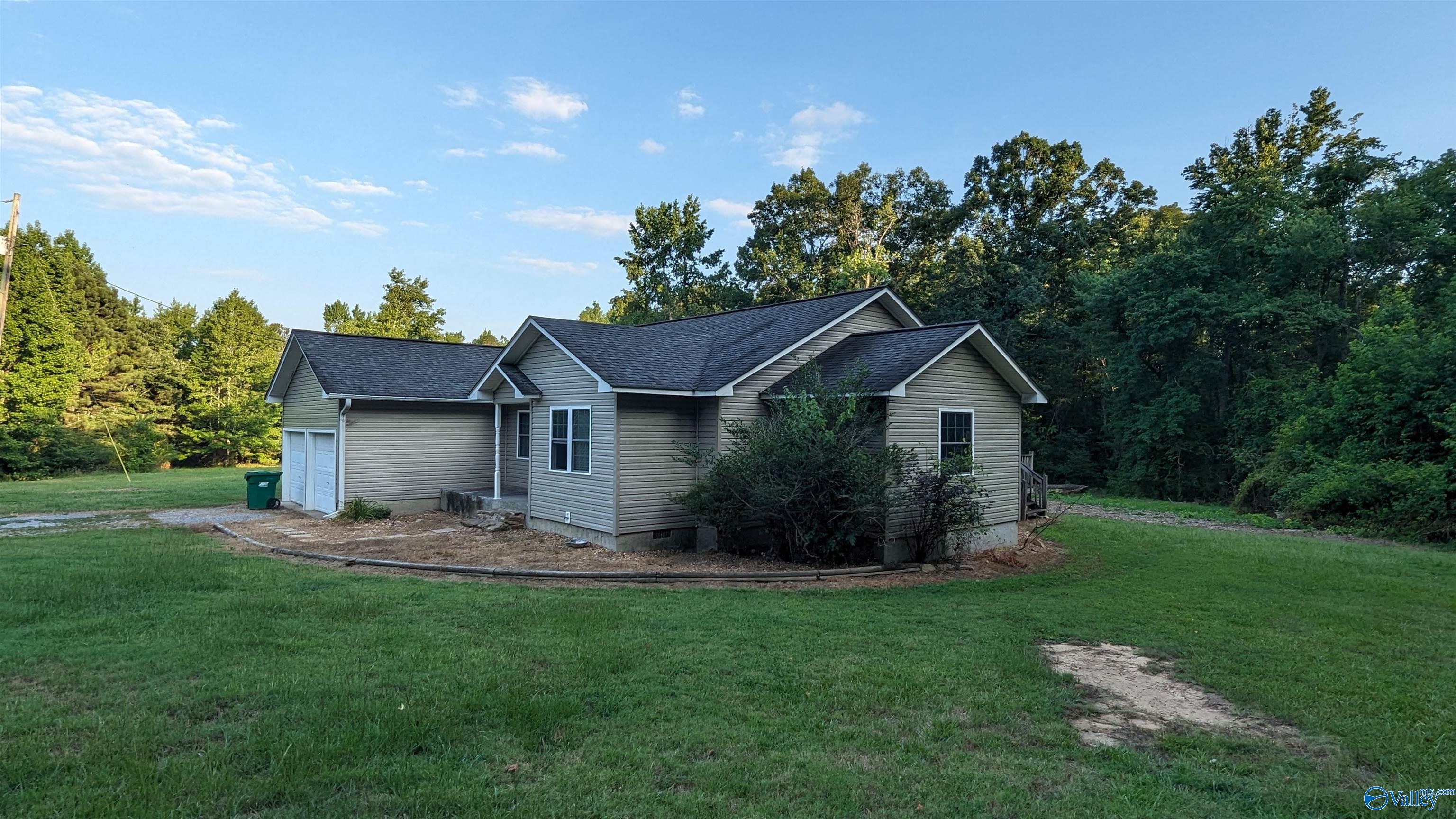 1424 County Road 115
