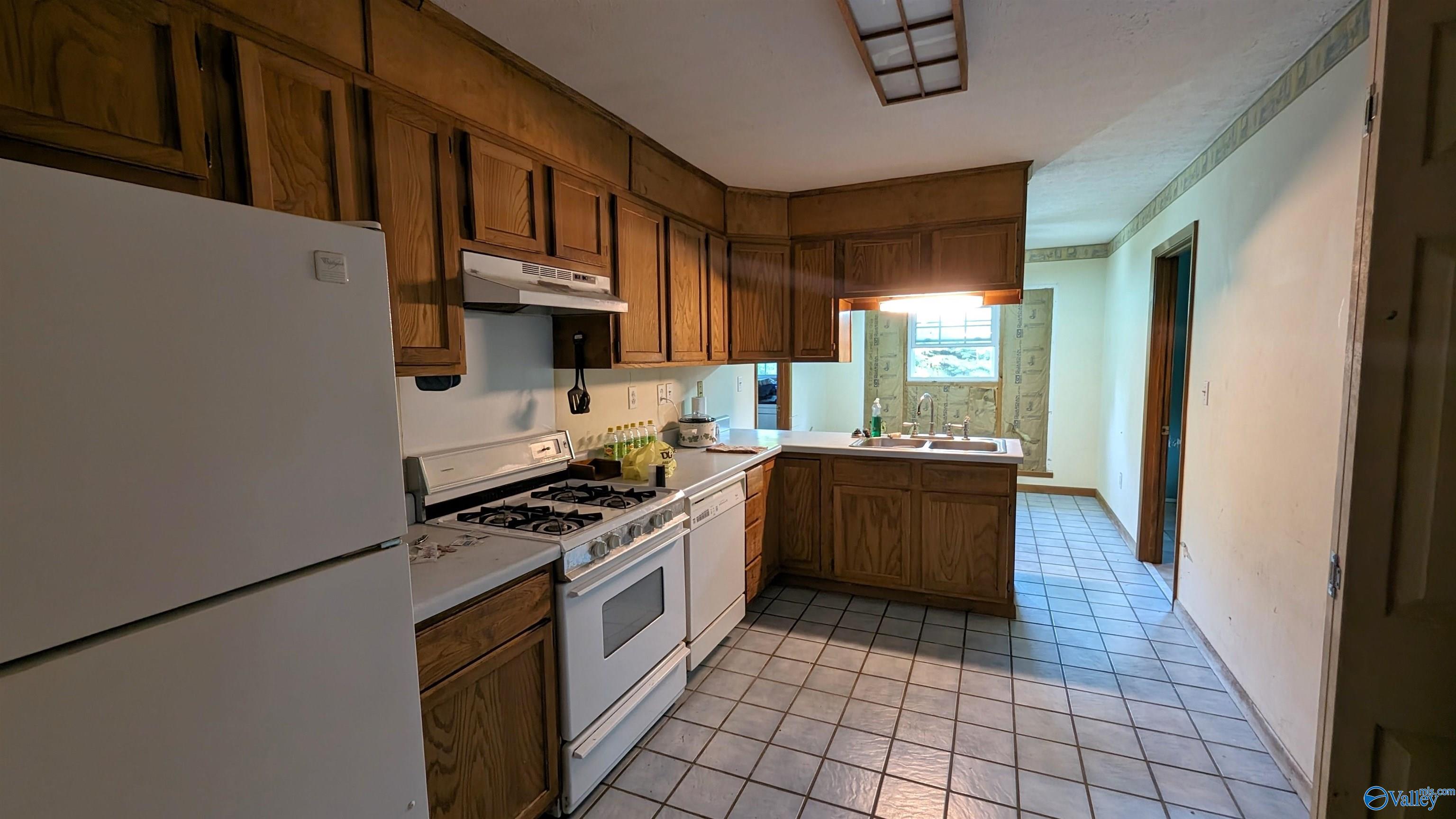 1424 County Road 115