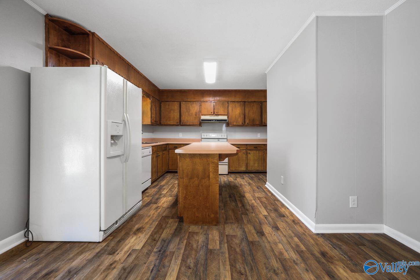 322 Sharon Street