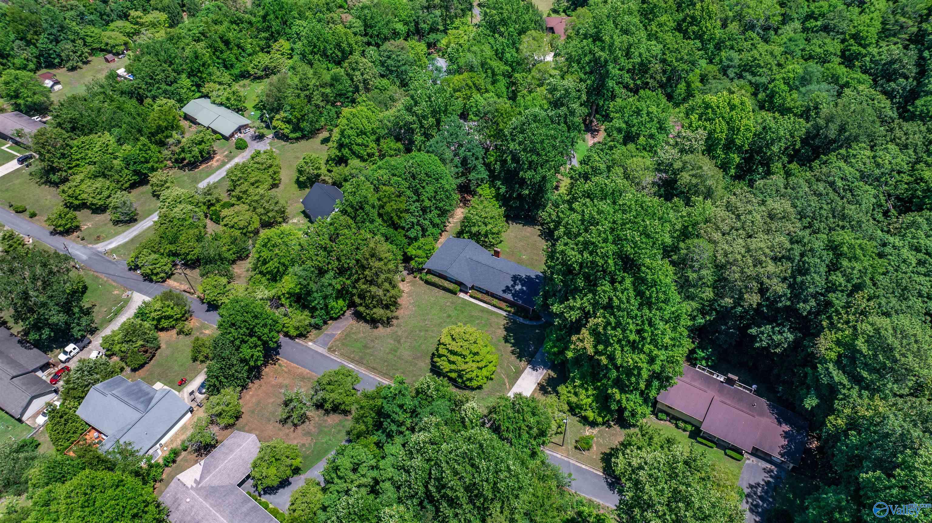 501 Leath Drive NE