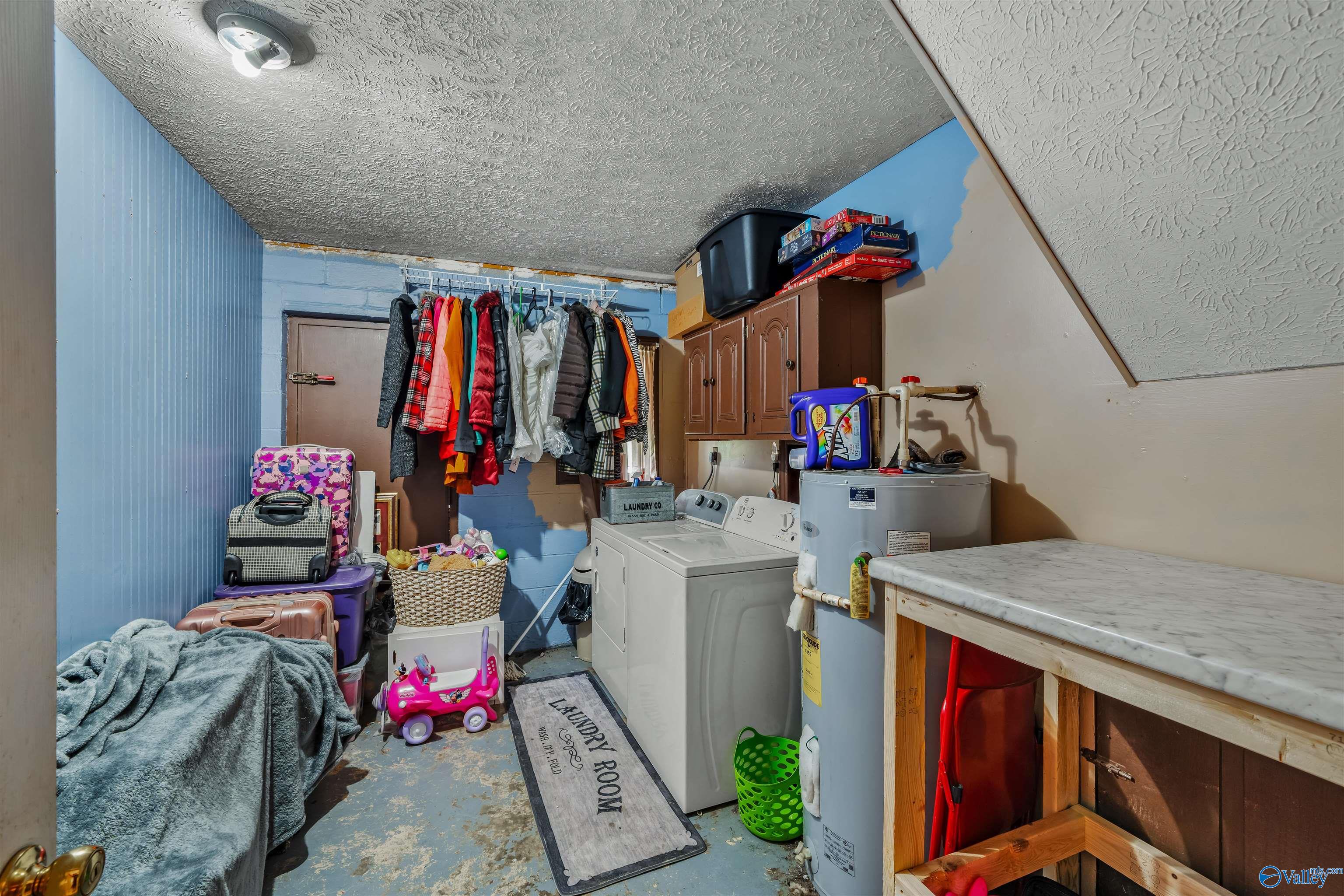 1003 Hammonds Road