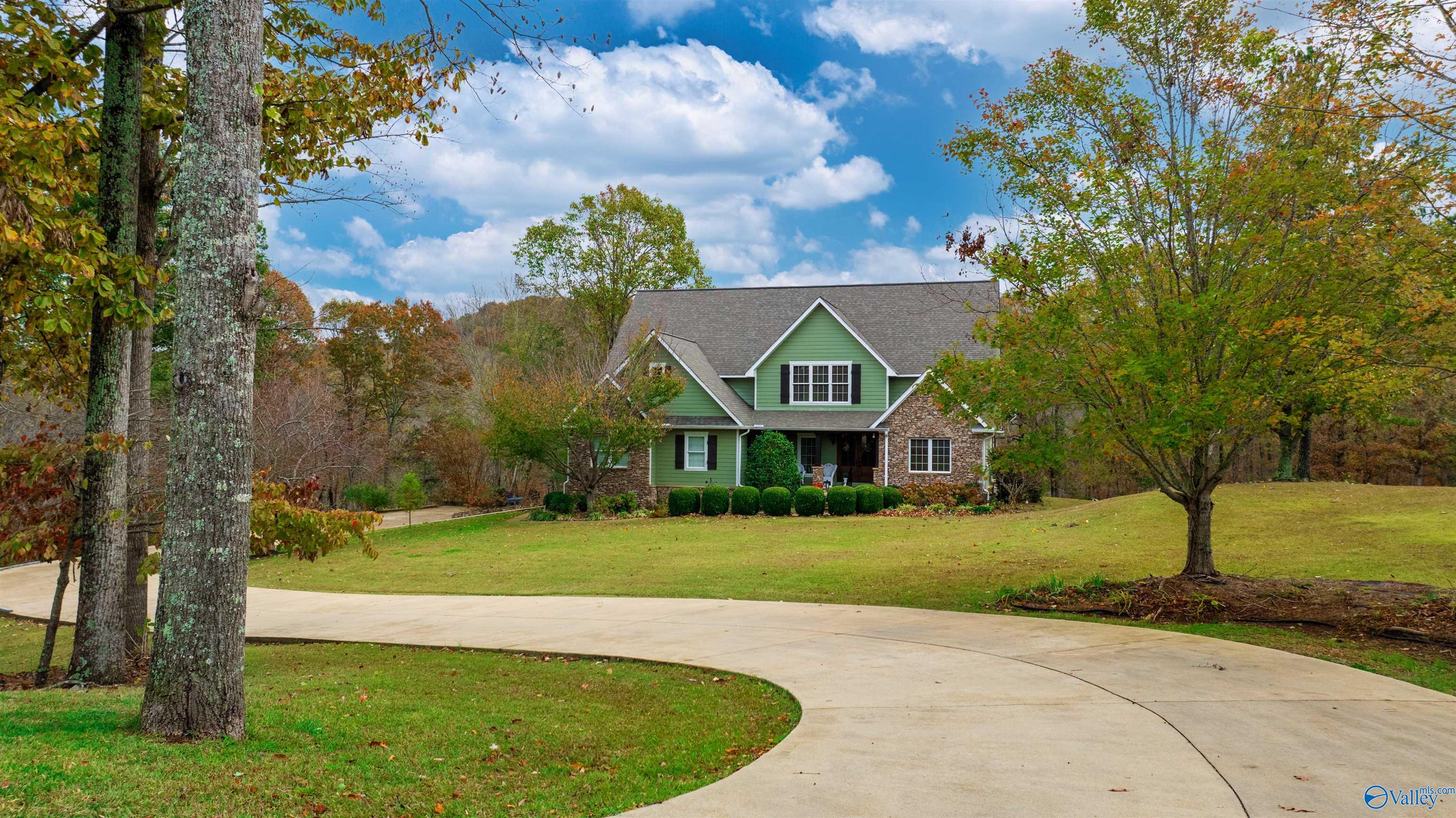 412 County Road 1027
