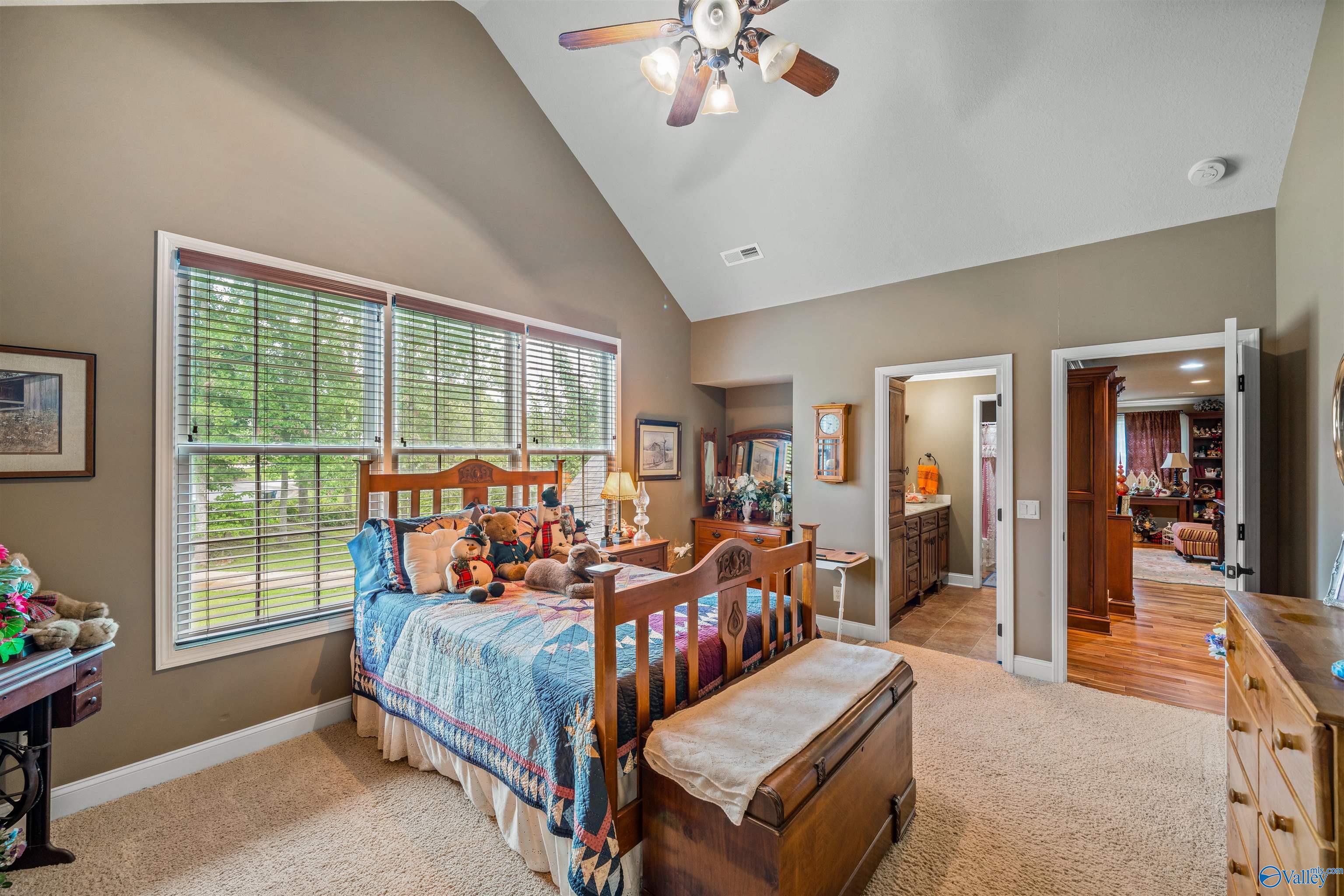 412 County Road 1027
