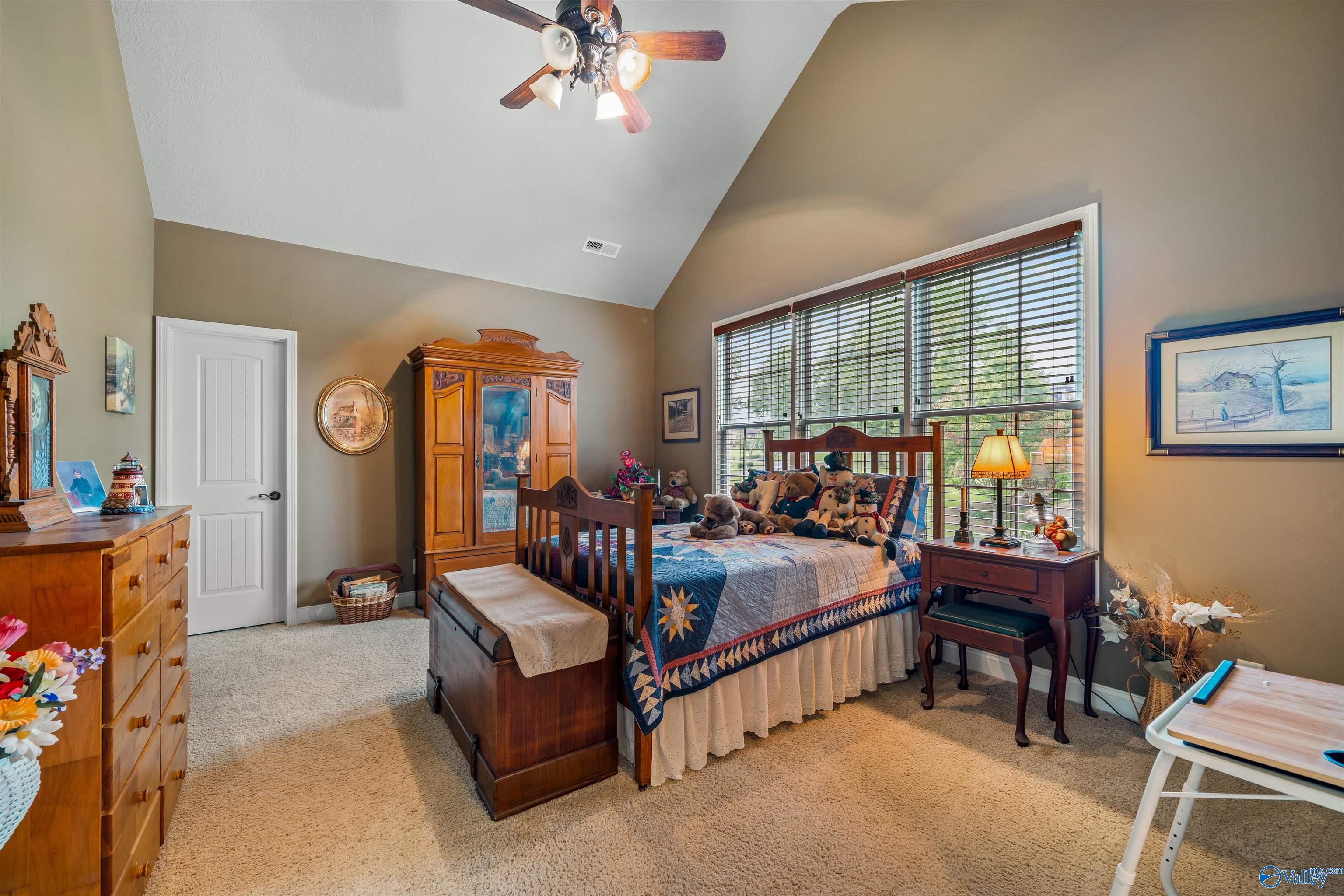 412 County Road 1027