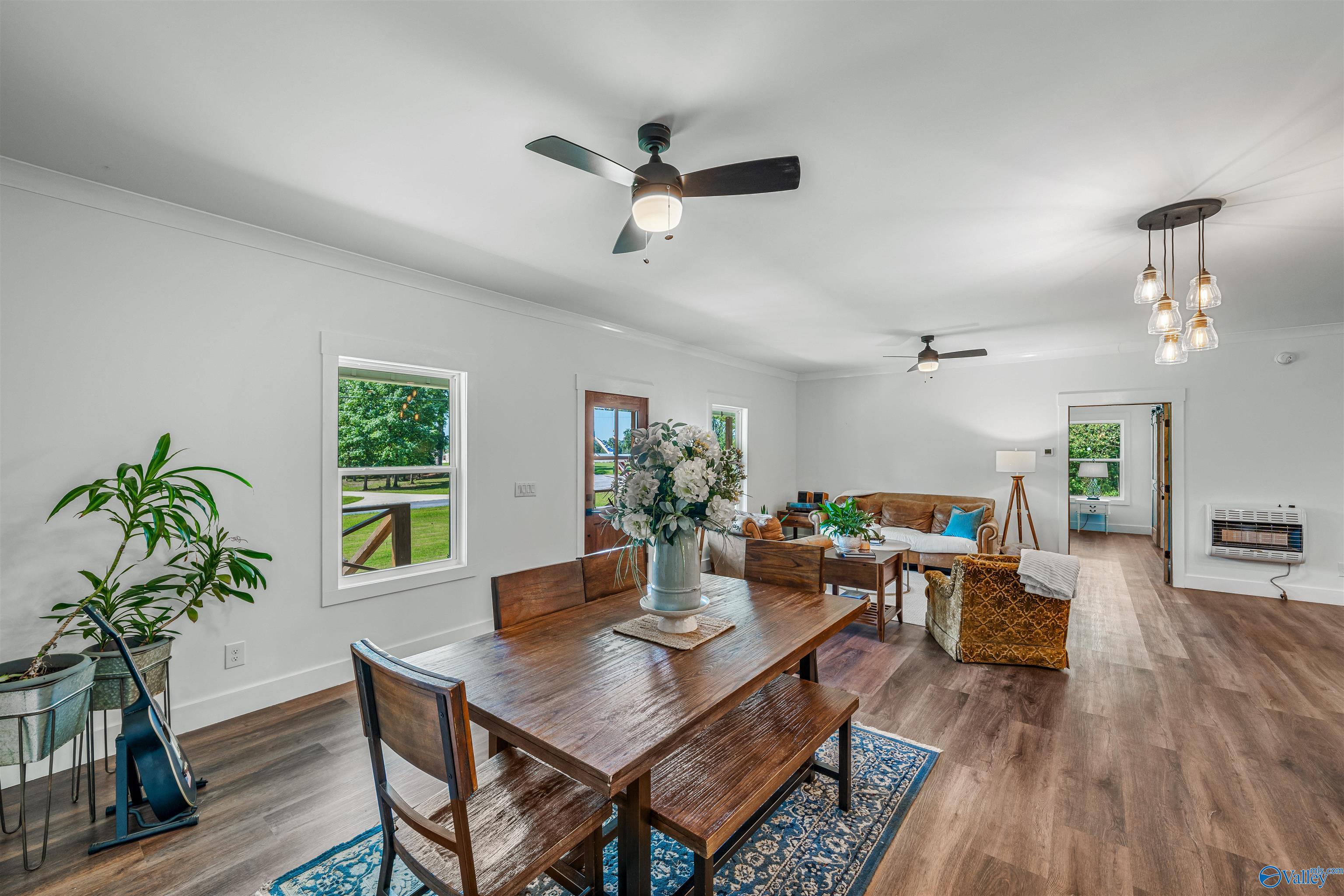 238 Hale Lane
