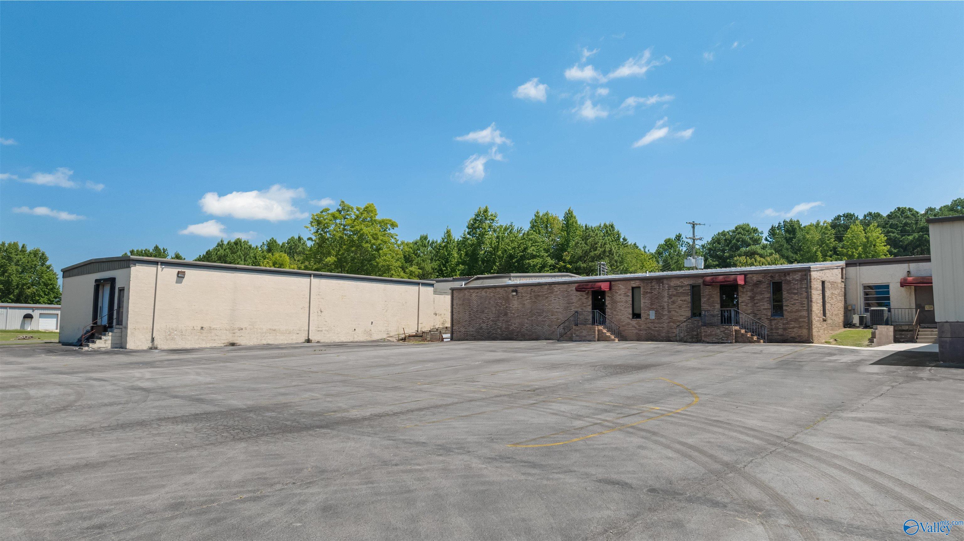 913 Andrew Lee Drive