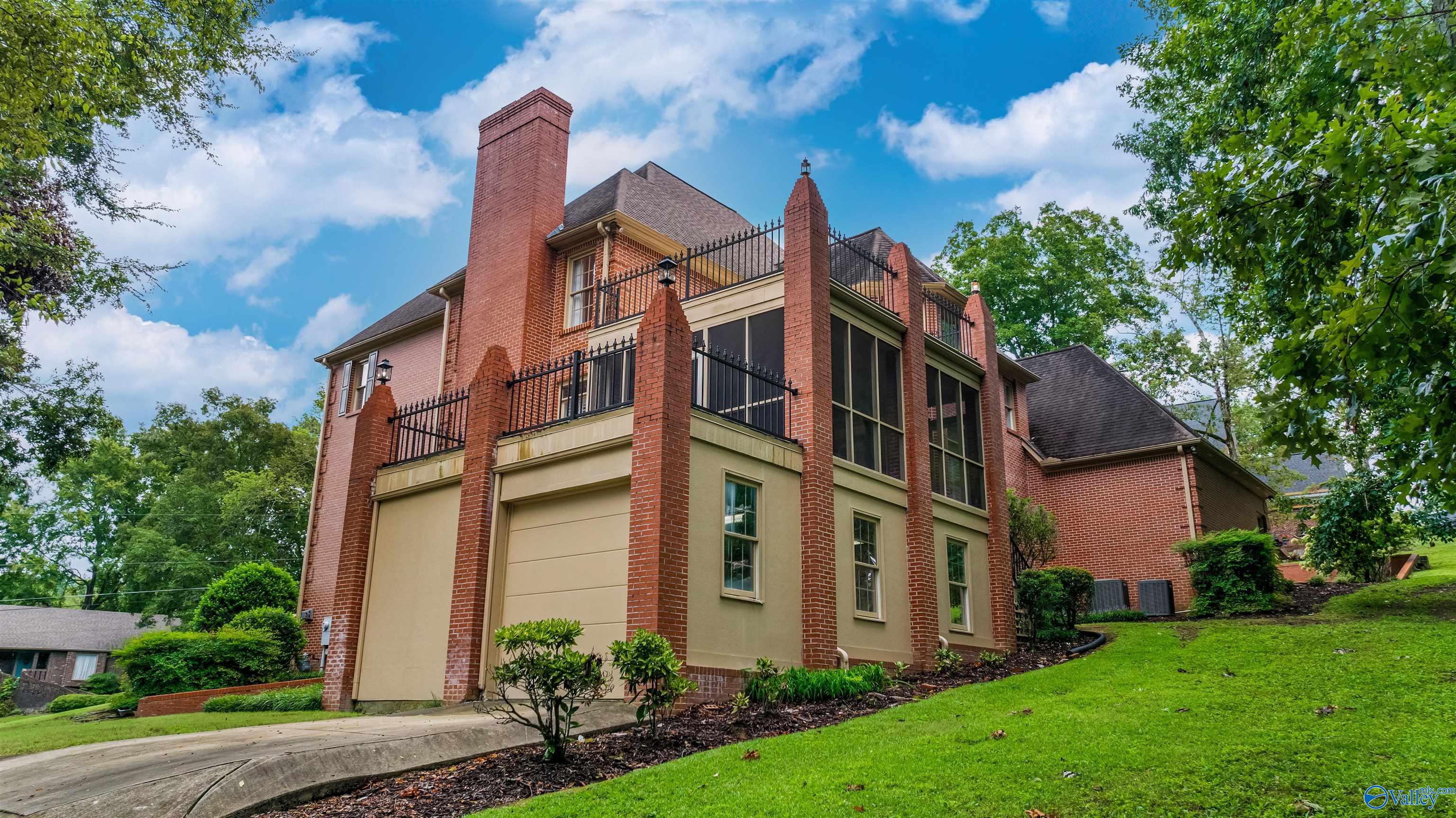 904 Driver Road NW