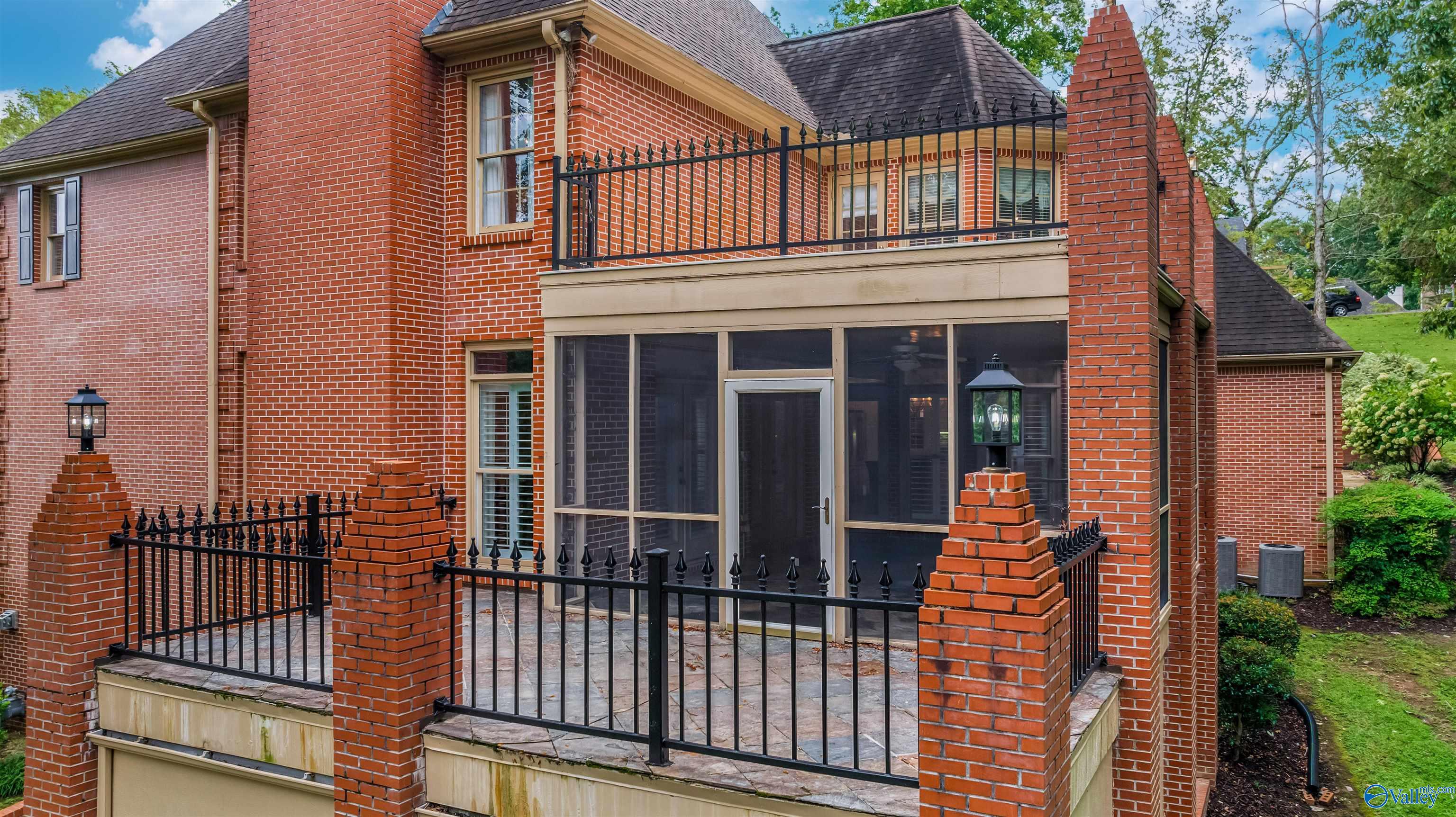 904 Driver Road NW