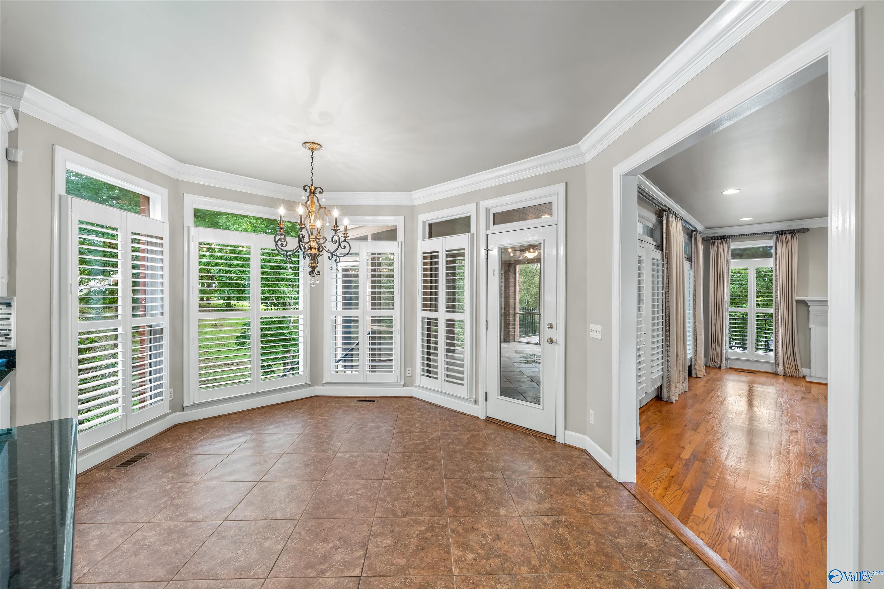 904 Driver Road NW