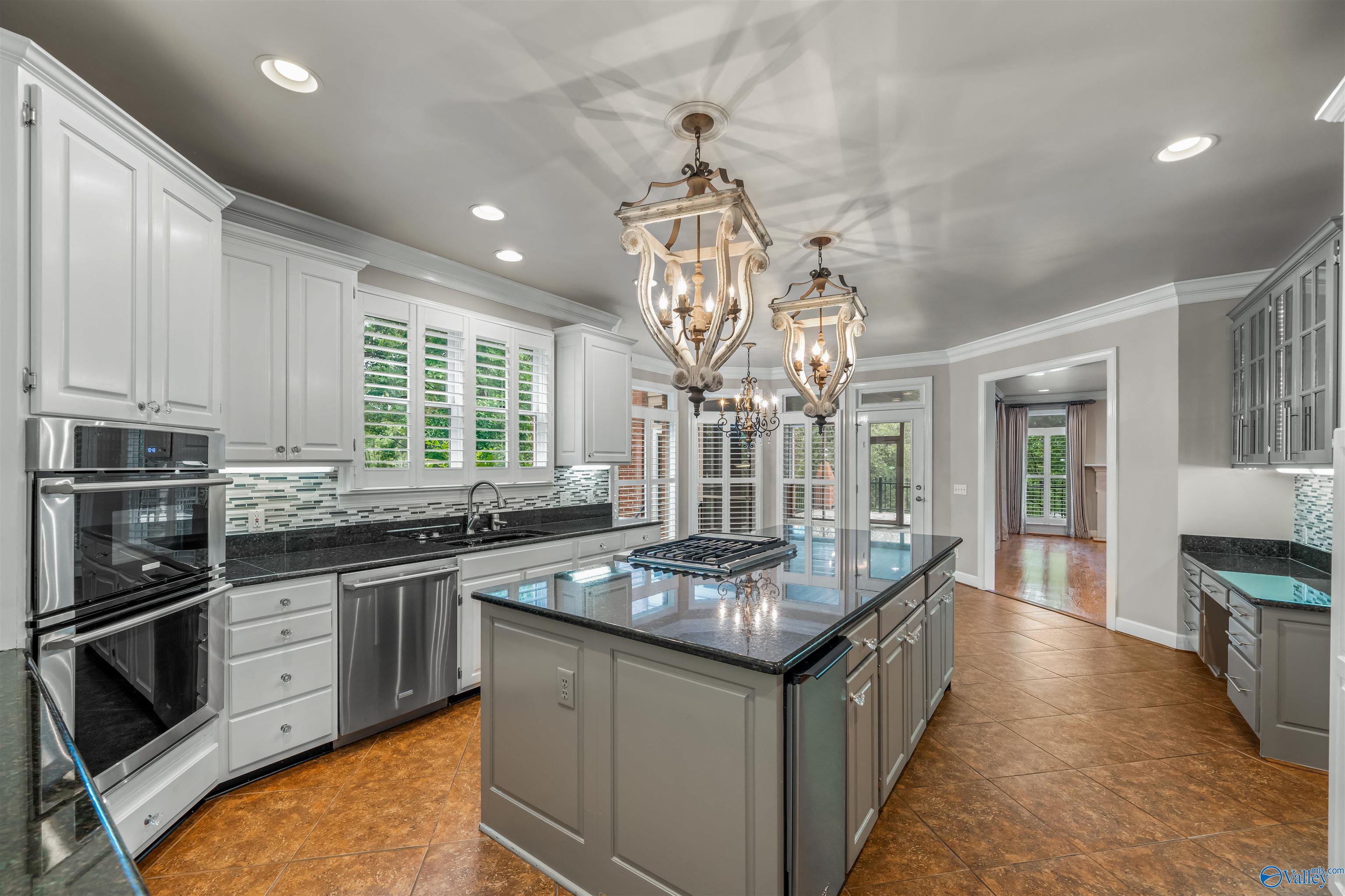 904 Driver Road NW