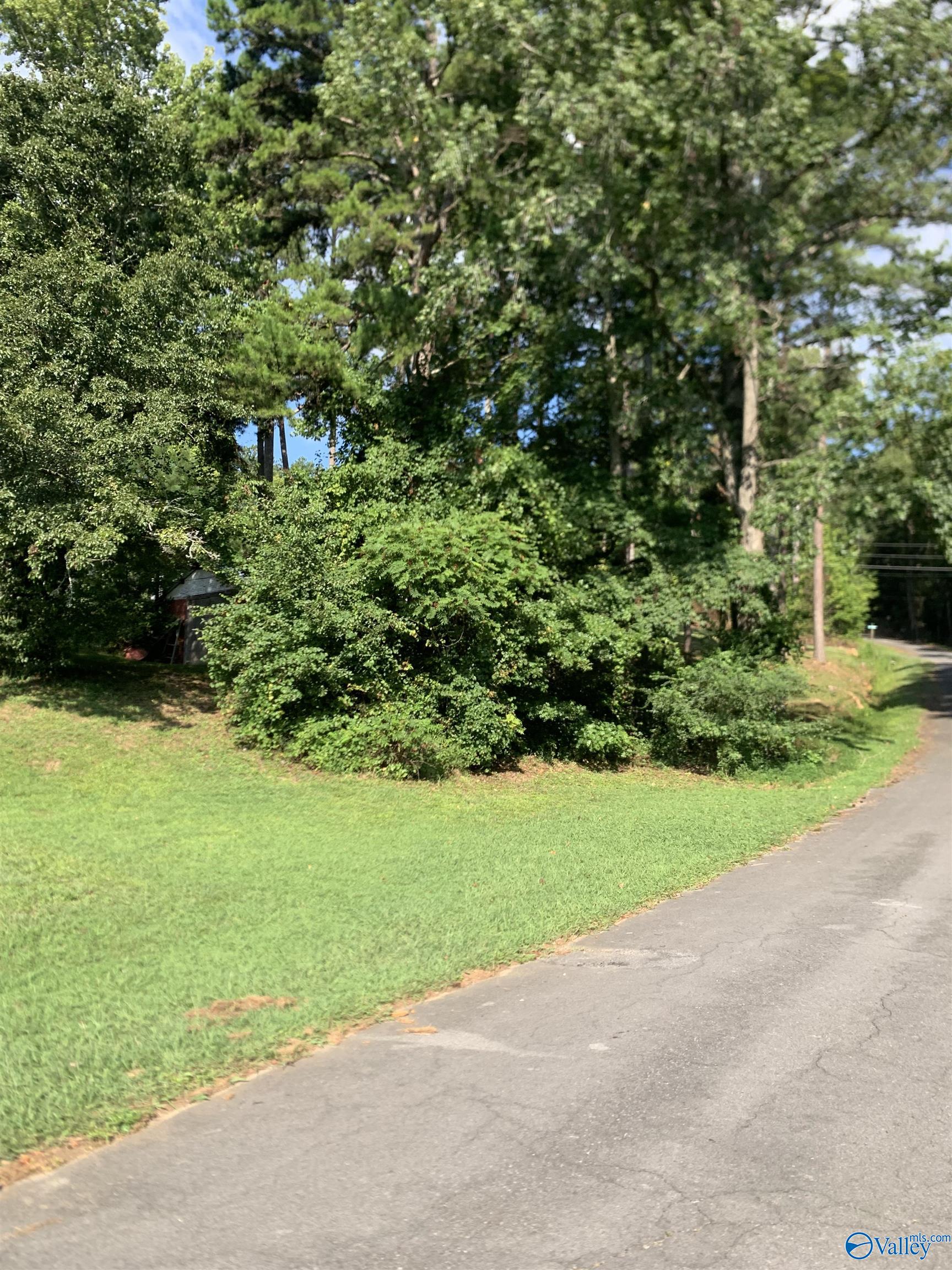 Lot 8 Grand Avenue