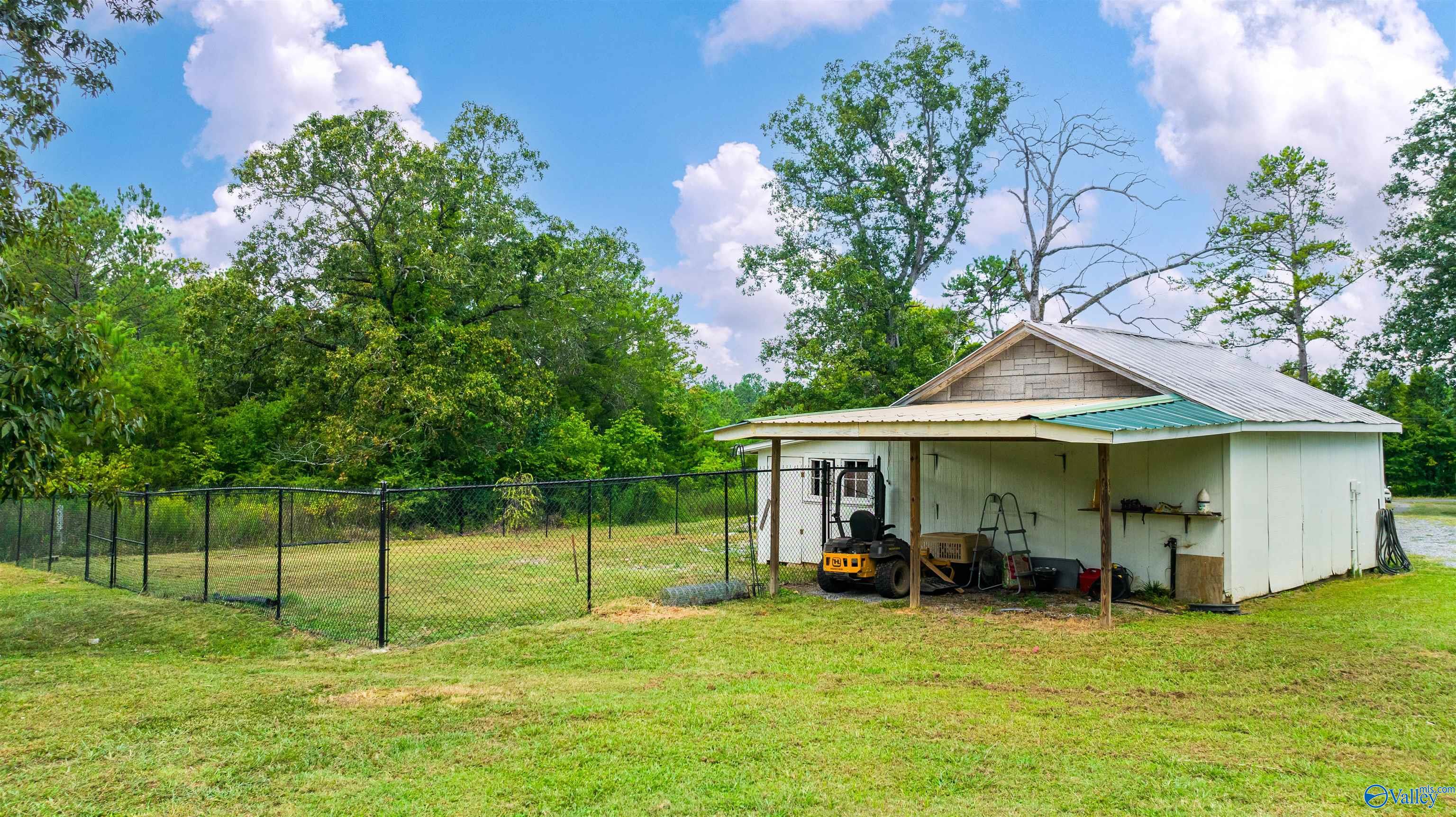 12011 County Road 137