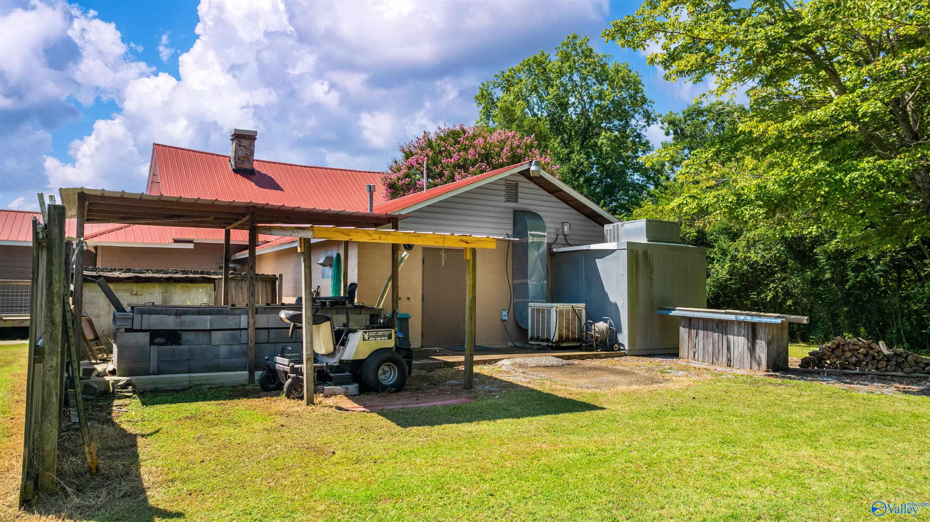 4608 Desoto Parkway N