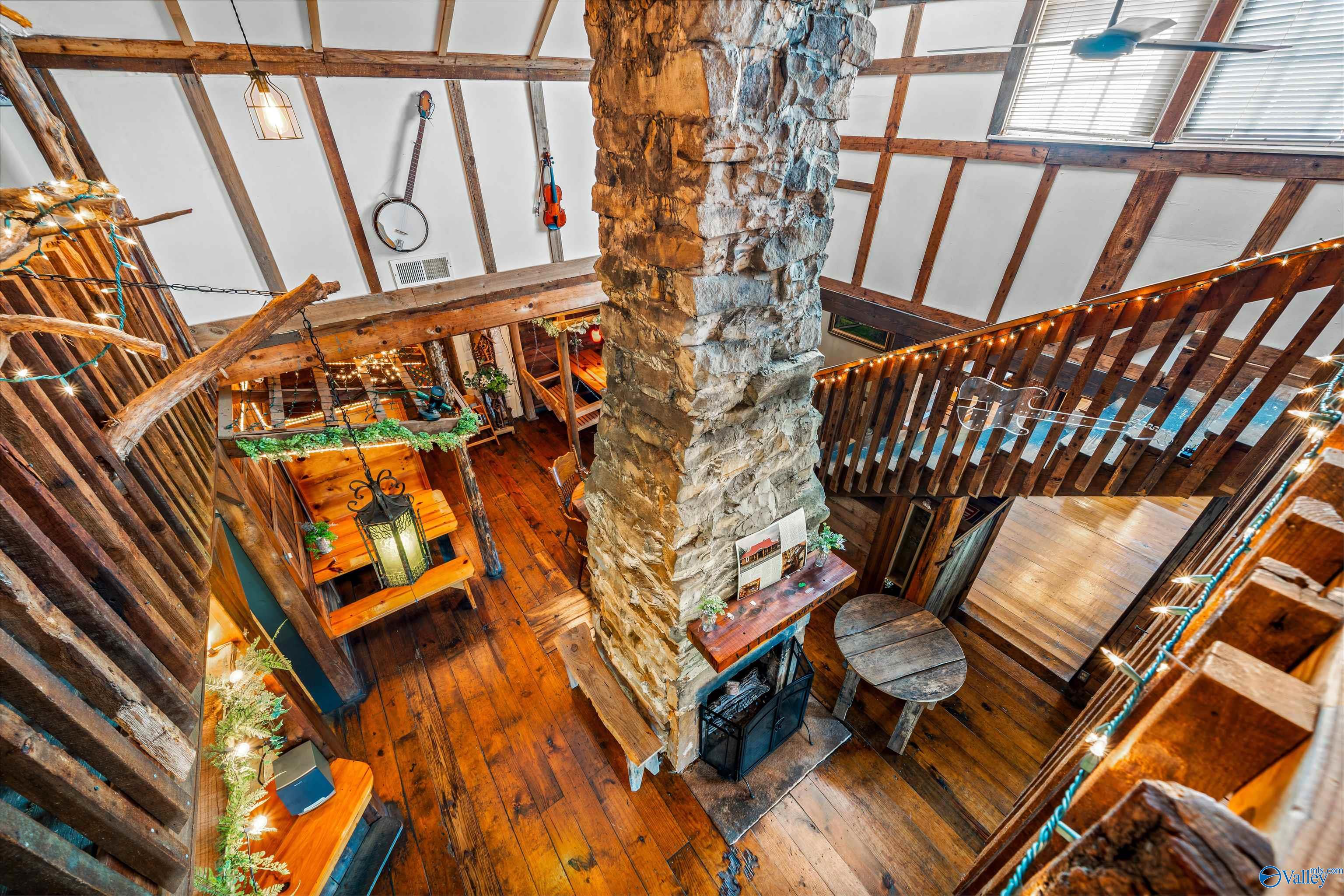 4608 Desoto Parkway N