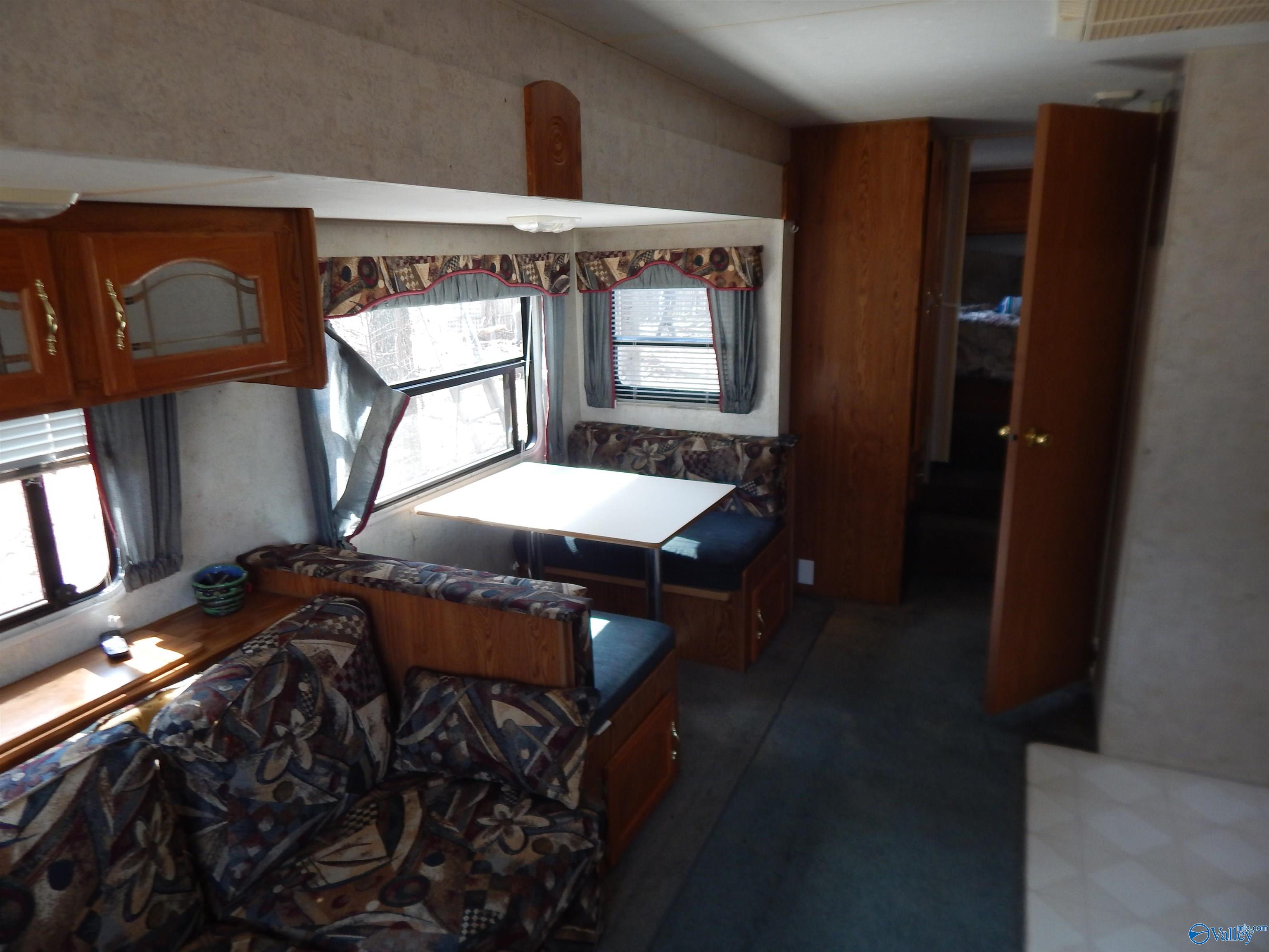 1 acre County Road 853