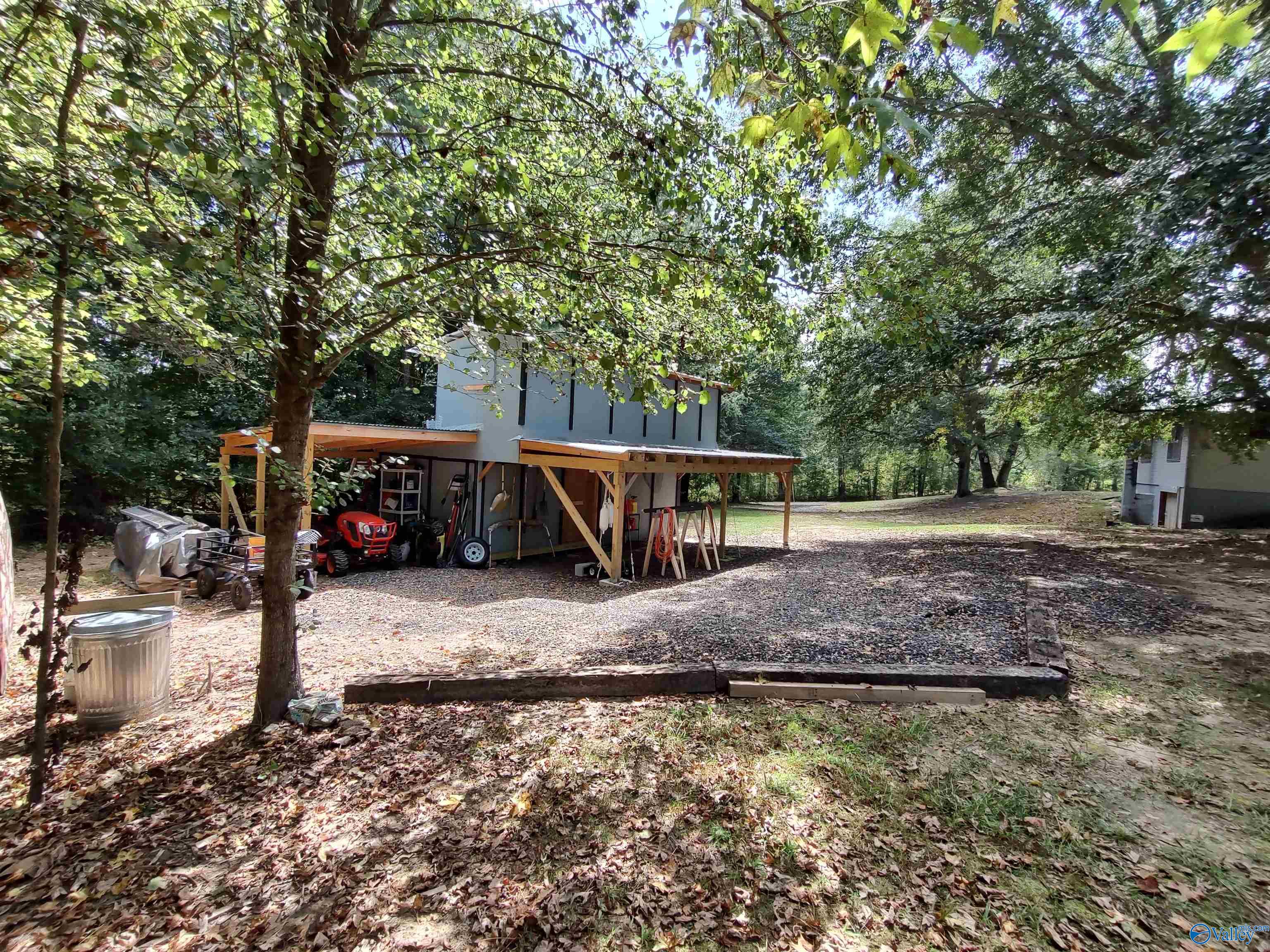 1295 County Road 52