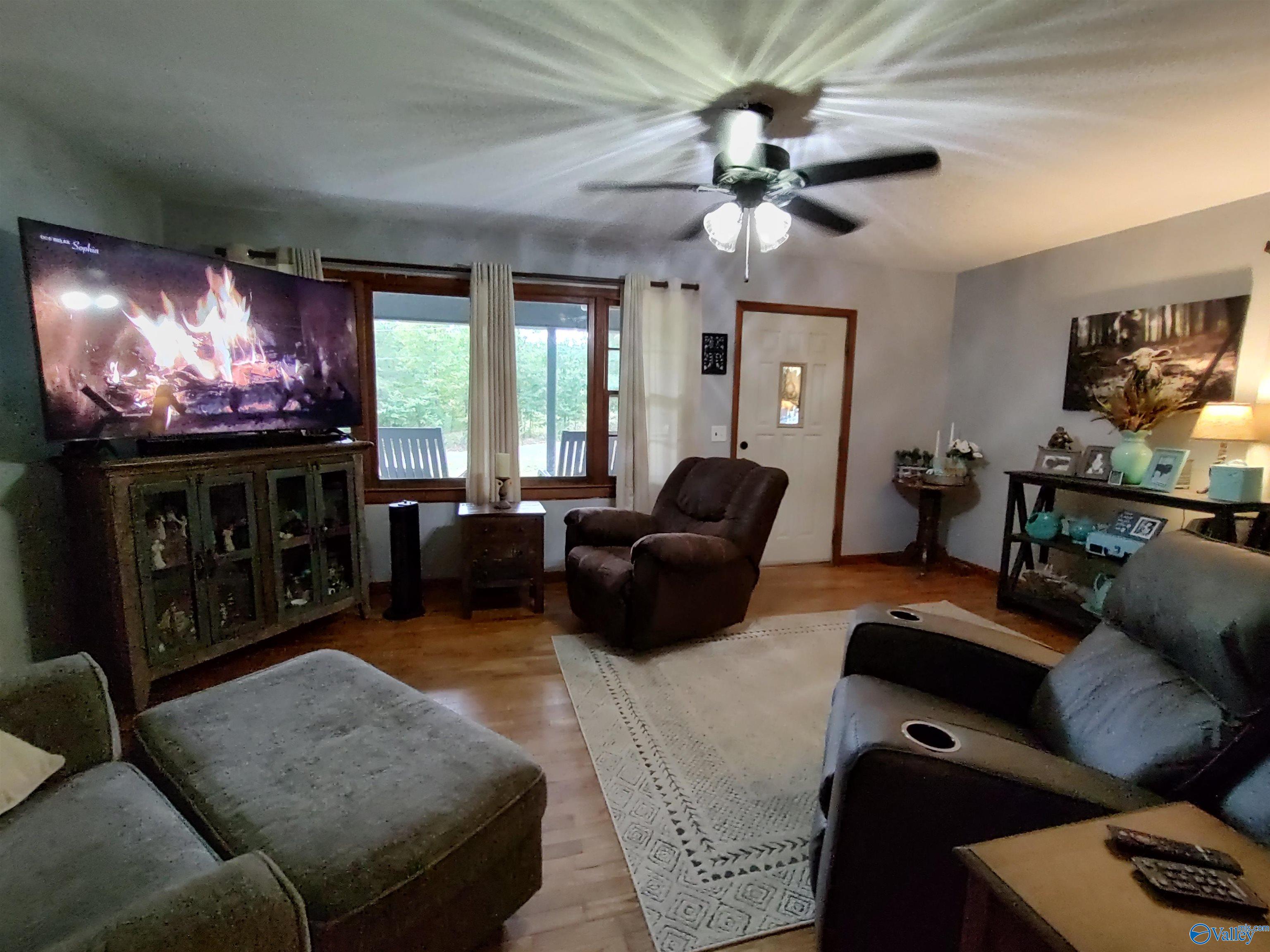 1295 County Road 52