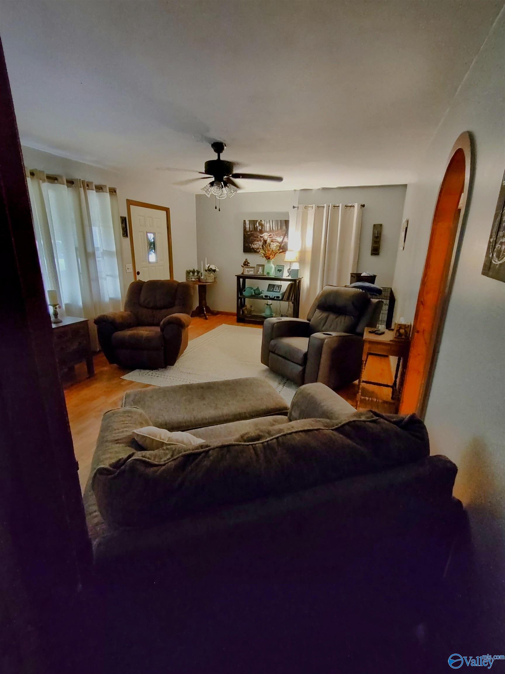 1295 County Road 52