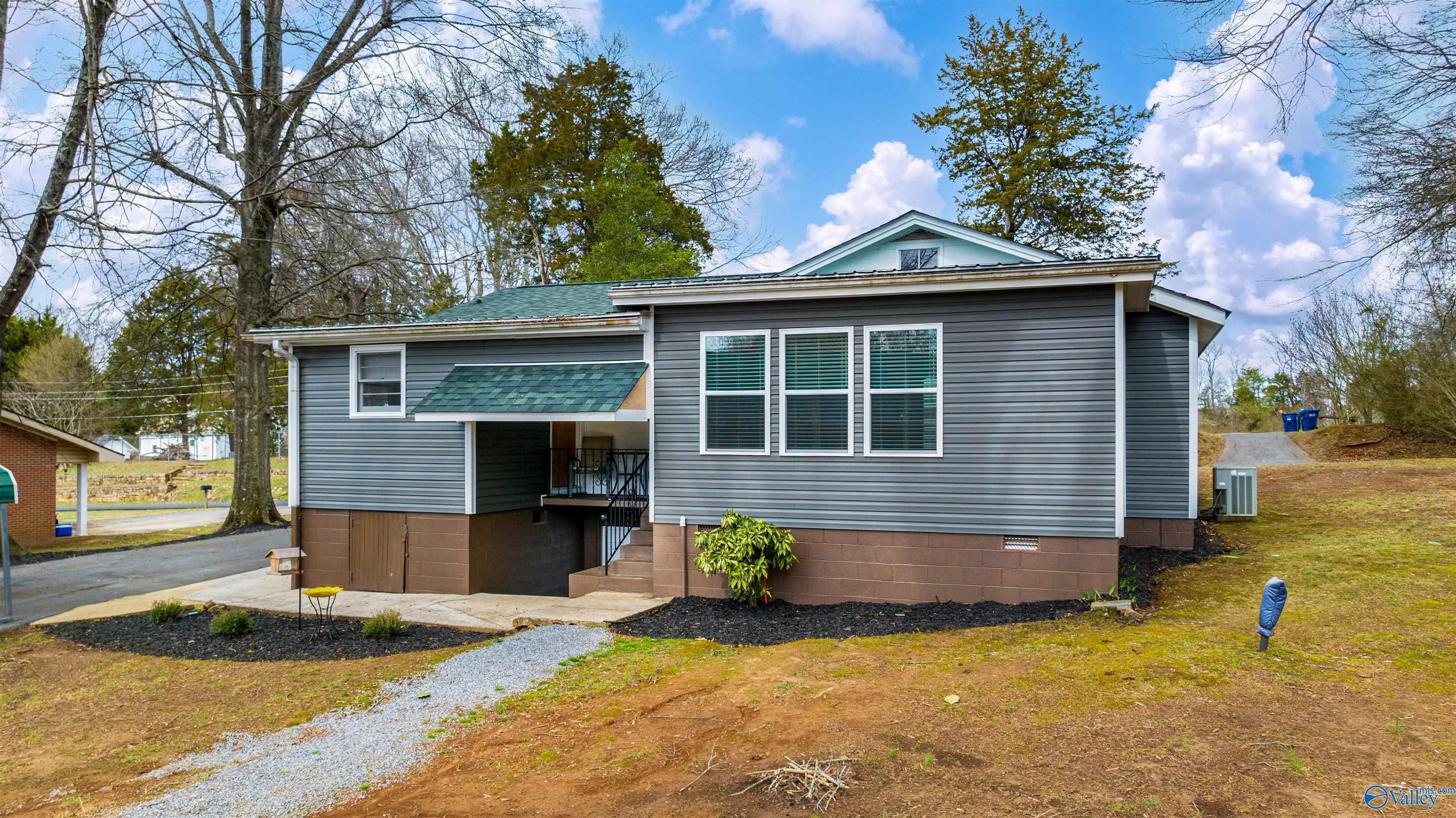 138 Mountain Street