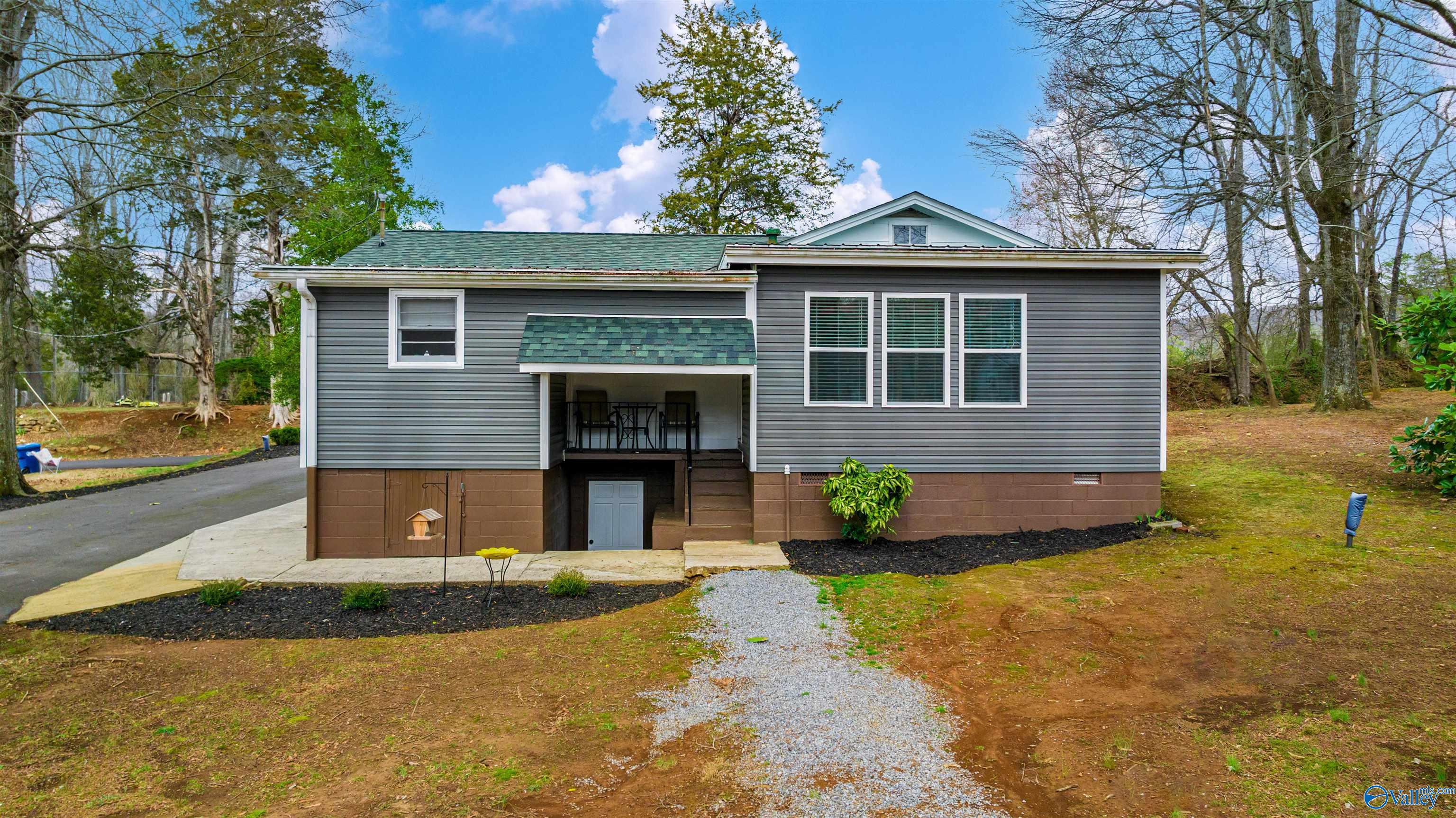 138 Mountain Street