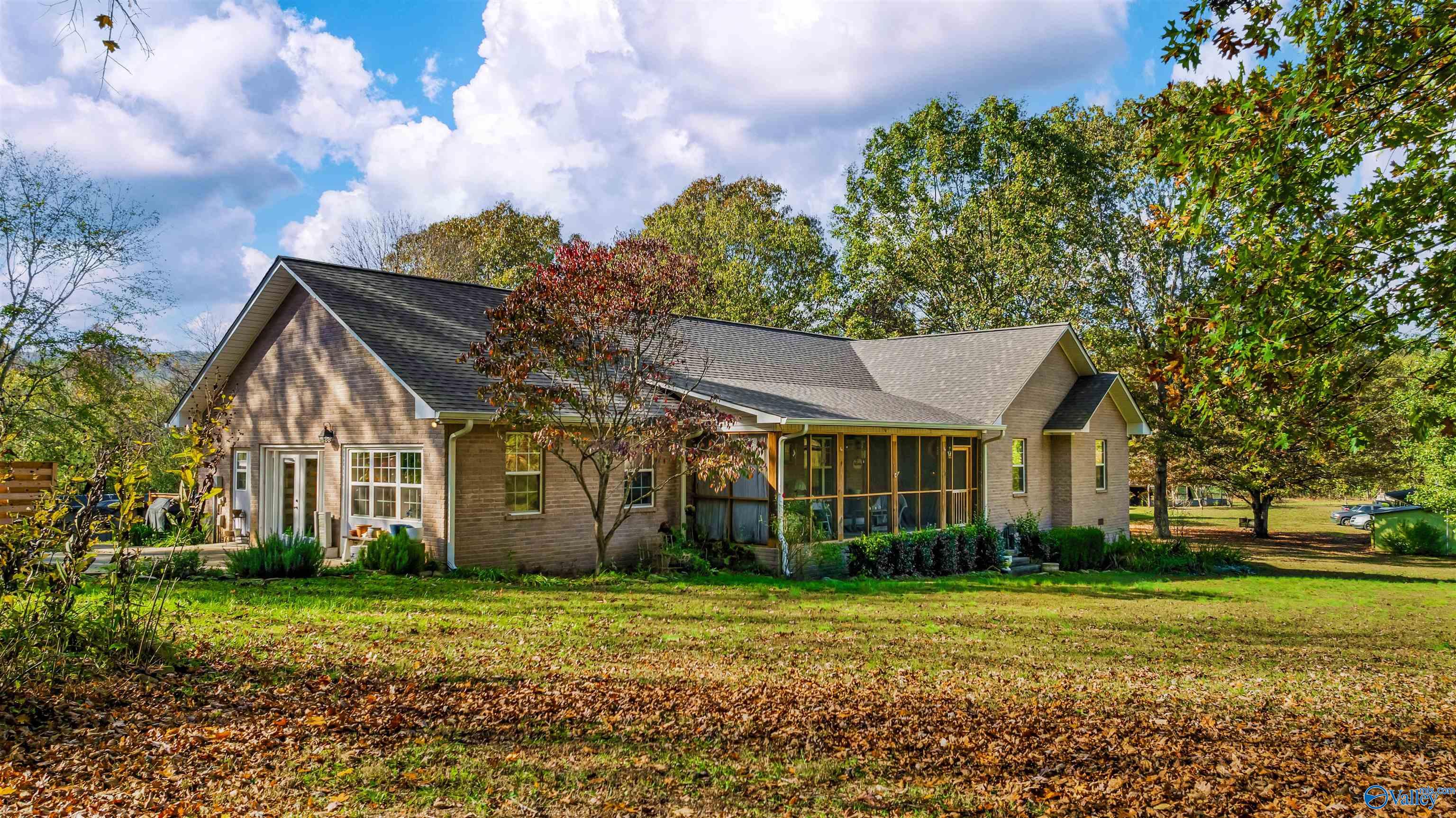 496 County Road 81