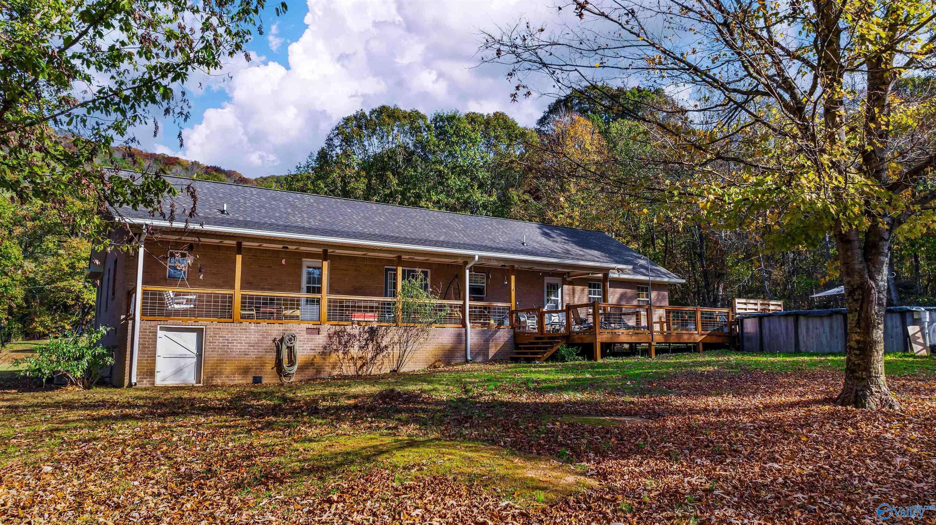 496 County Road 81