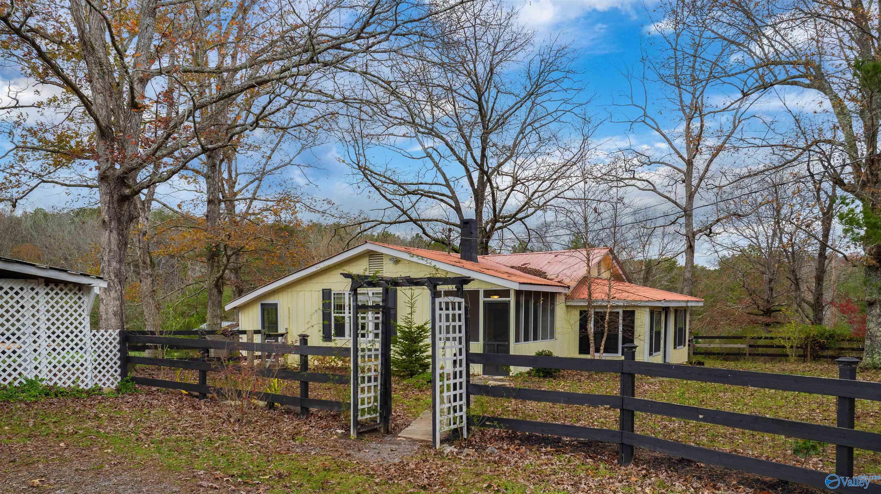 1654 County Road 641