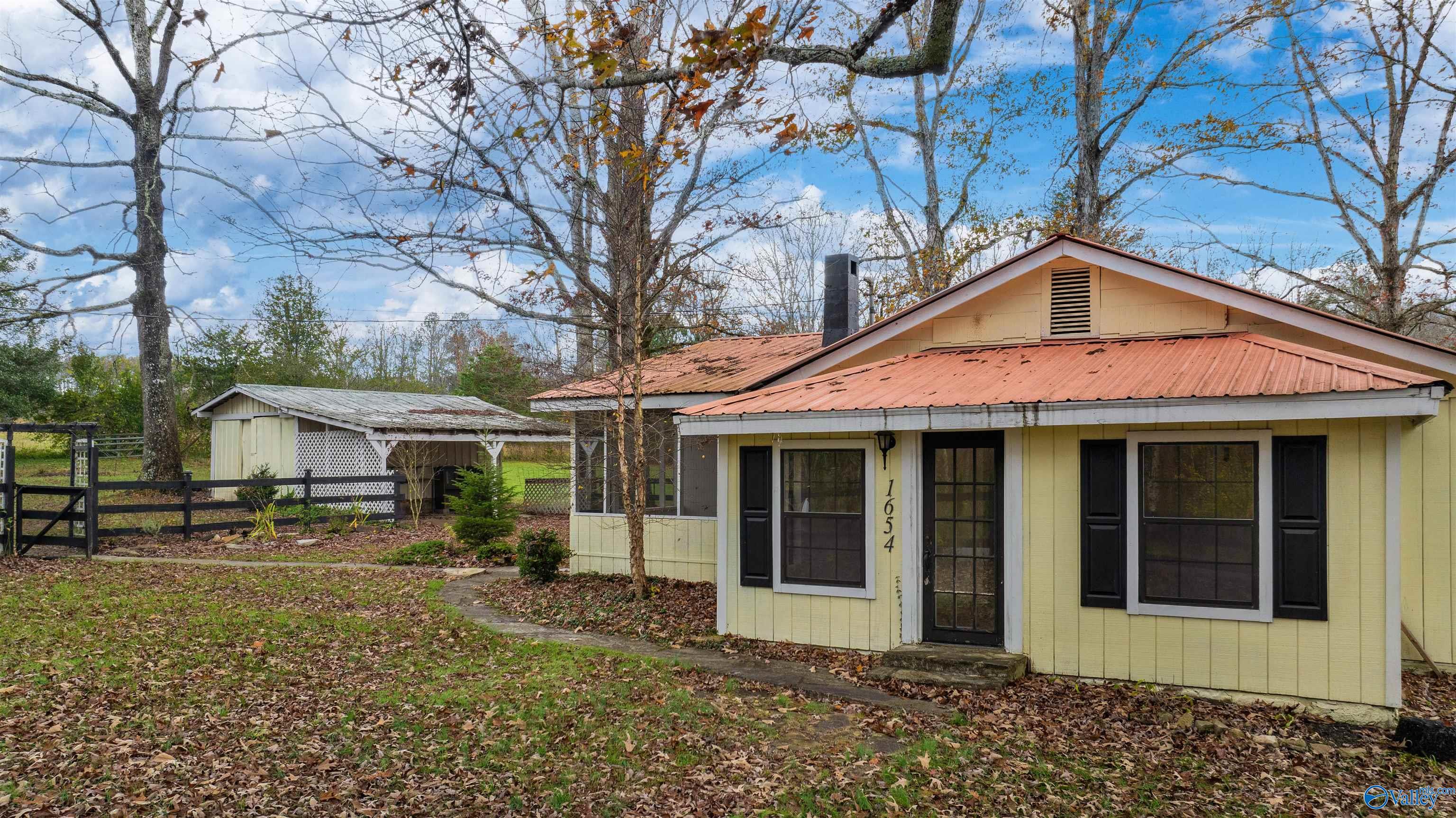 1654 County Road 641