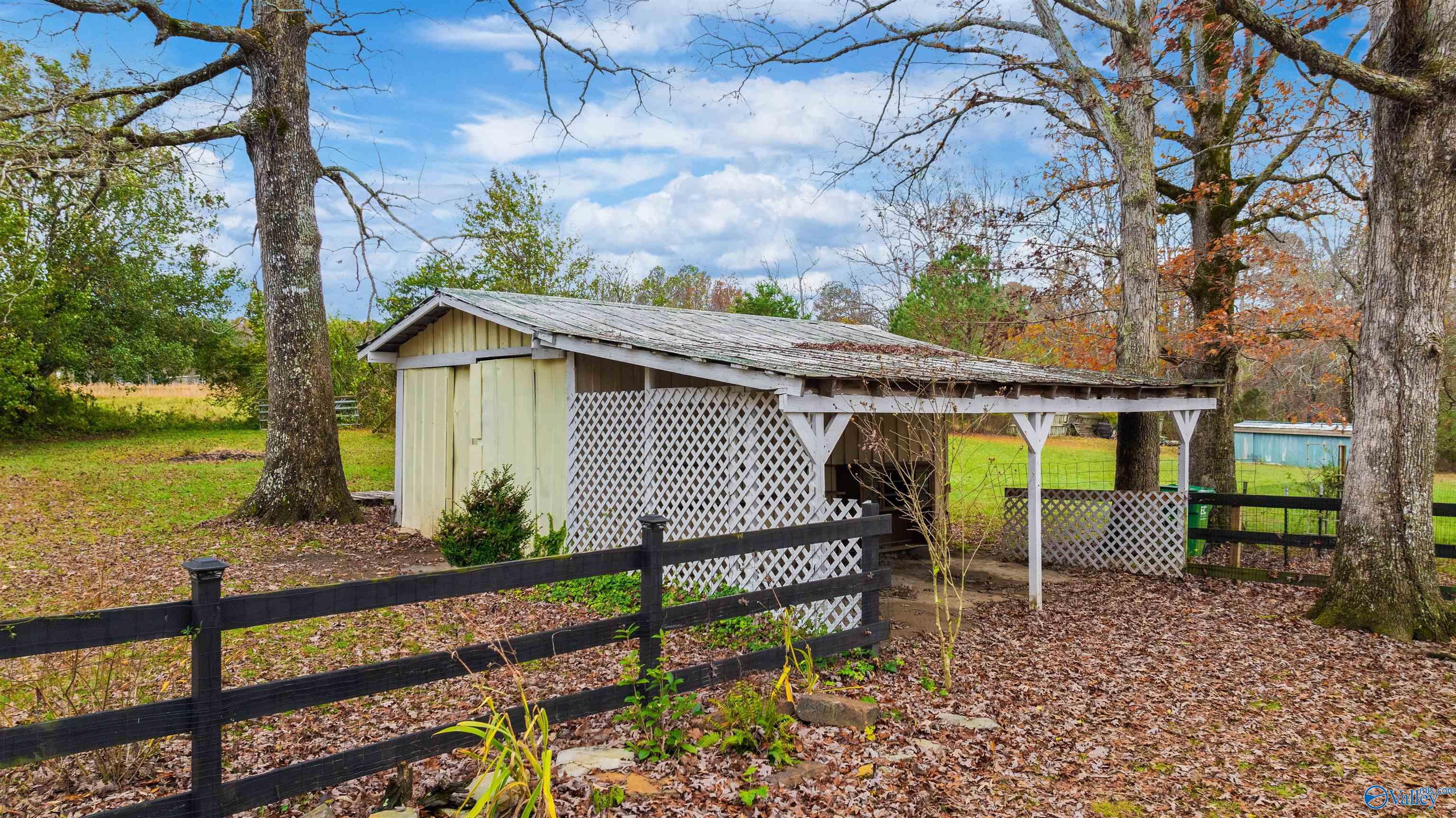 1654 County Road 641