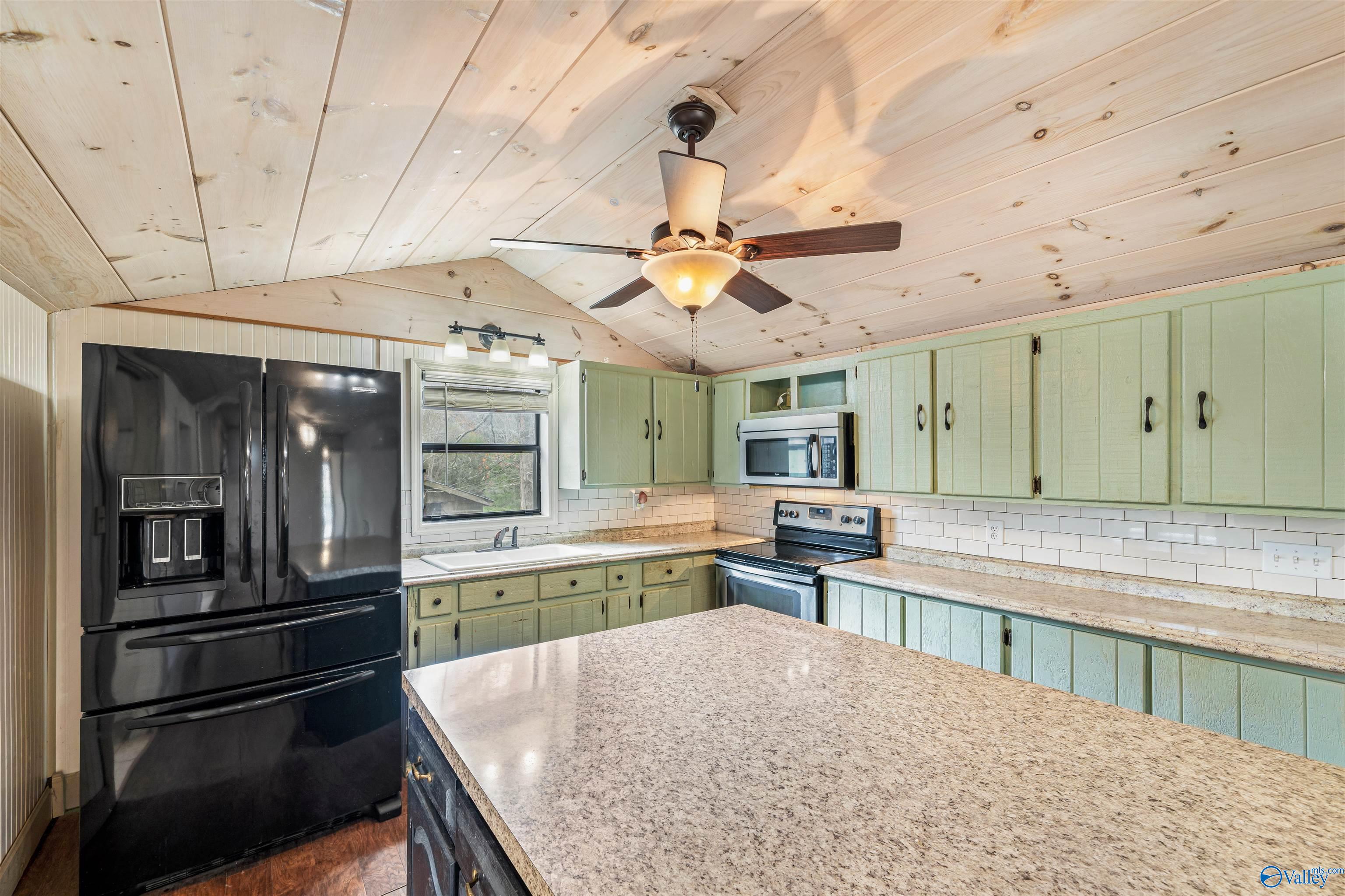 1654 County Road 641