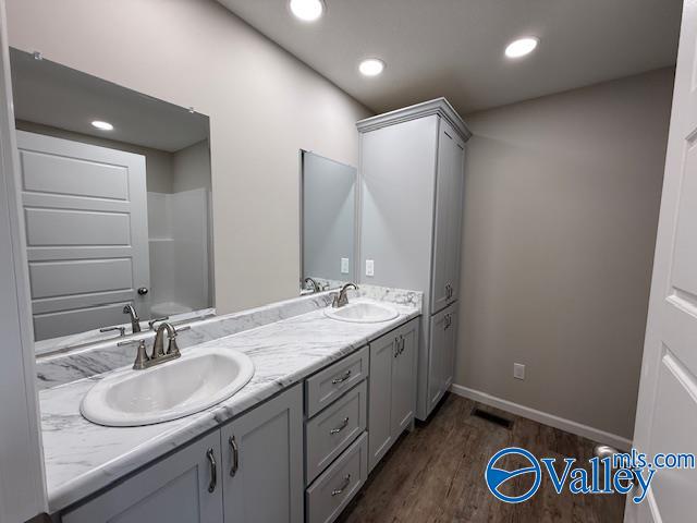 454 George Wallace Drive W