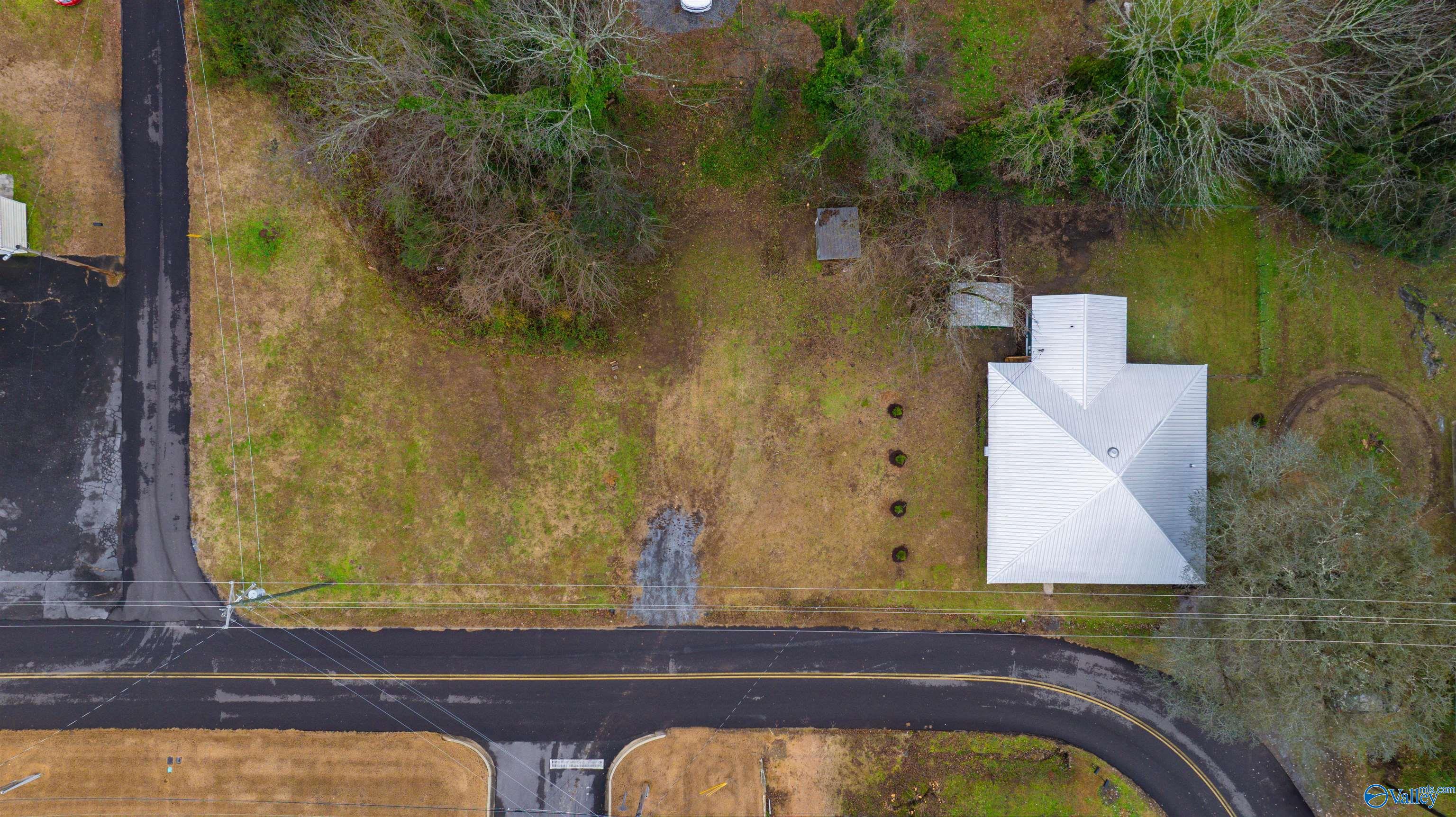 400 4th Street SE