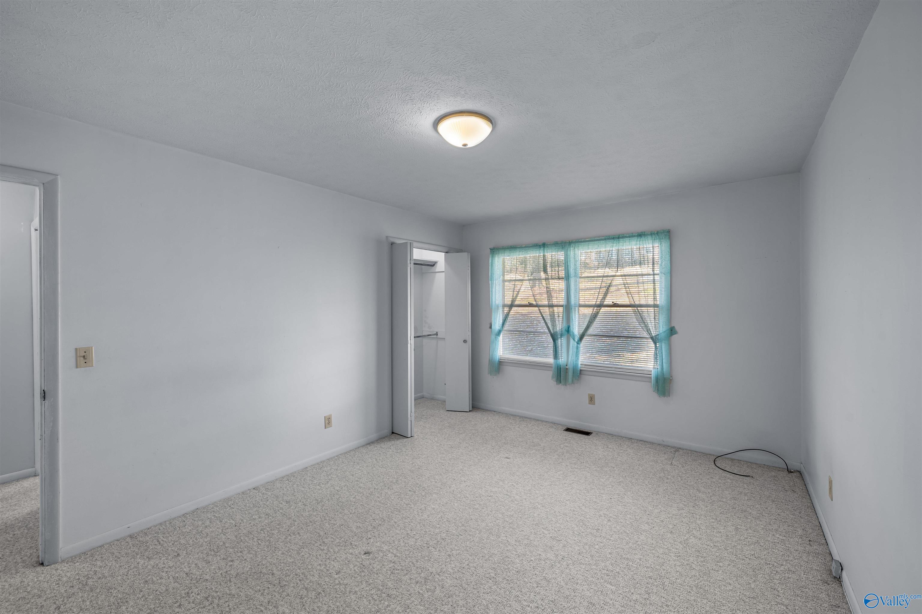 2909 Forest Avenue NW