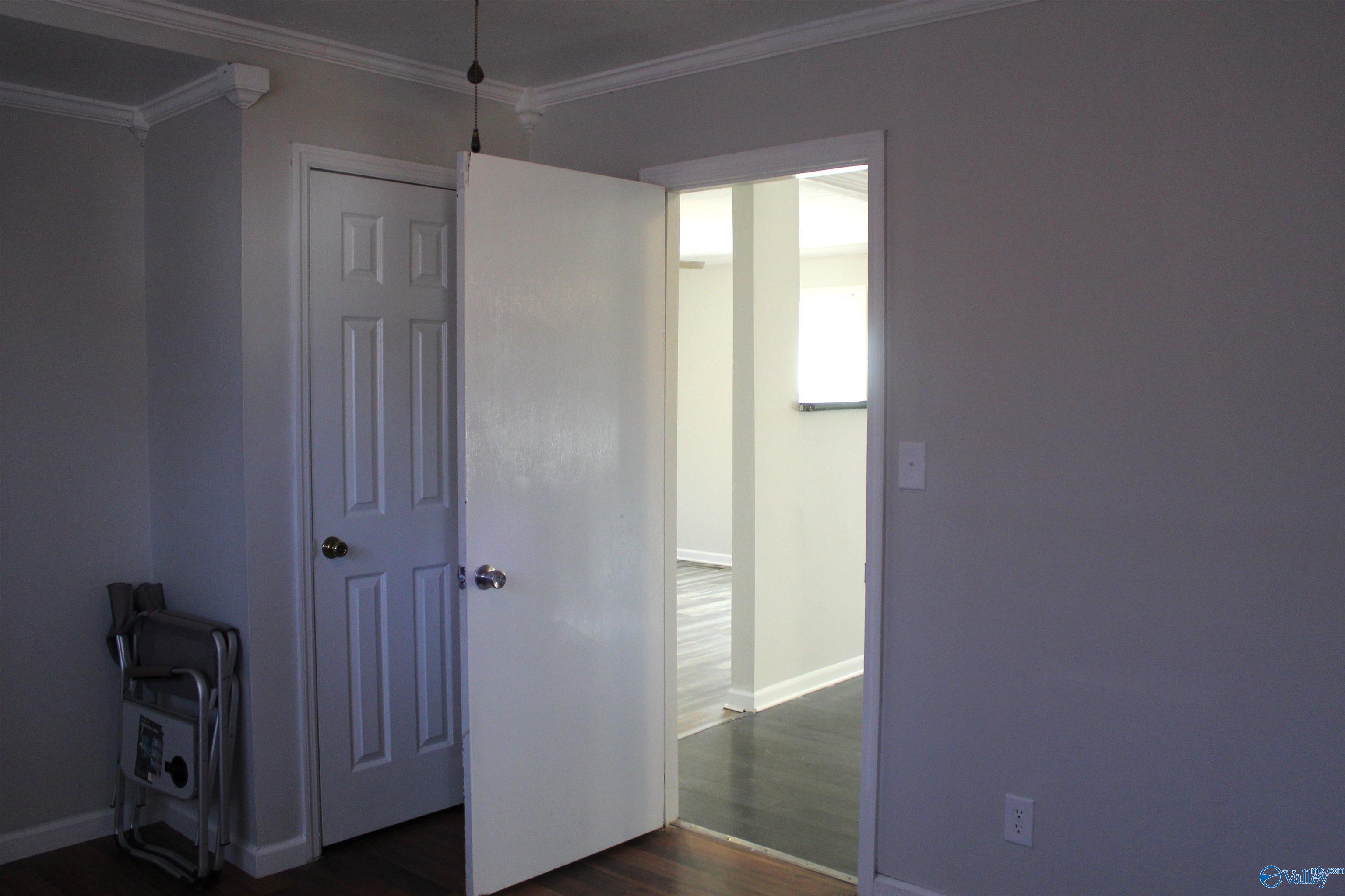 121 Third Avenue