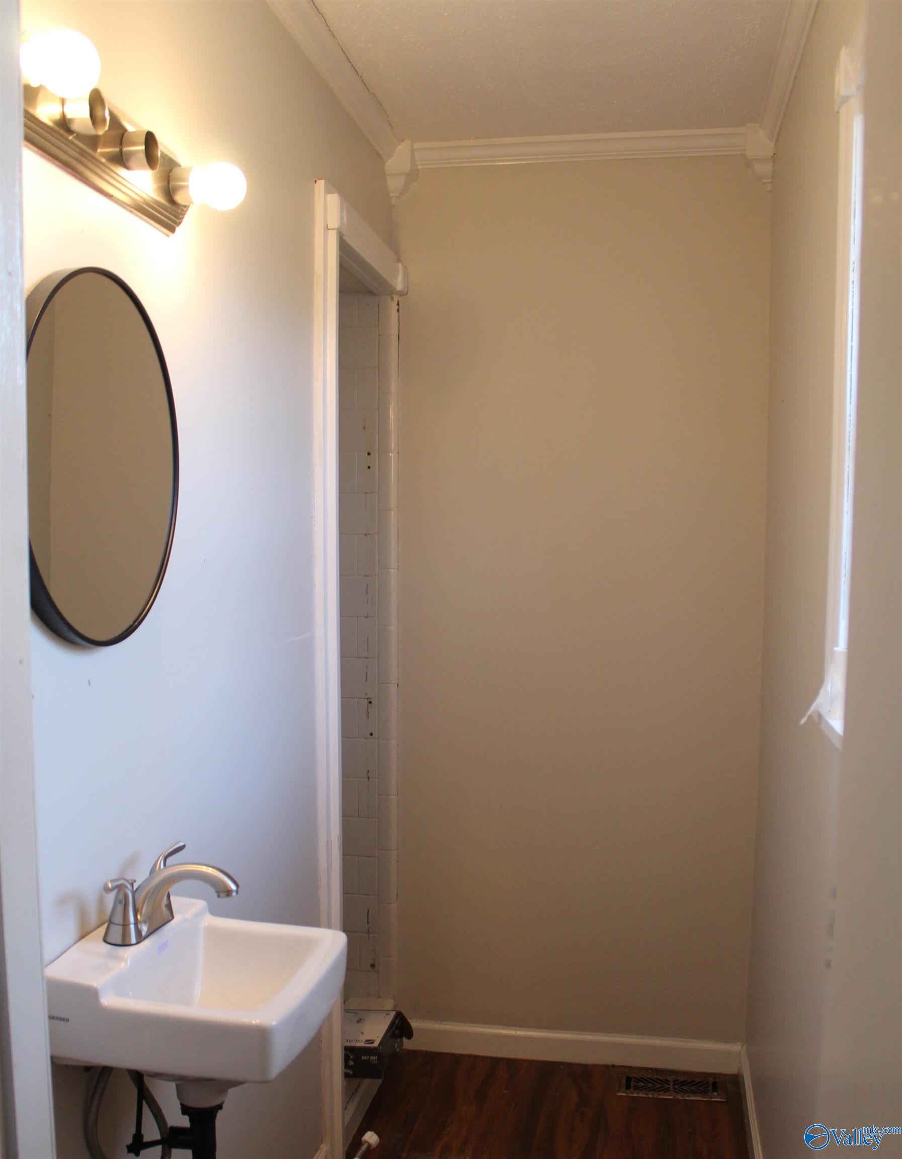 121 Third Avenue