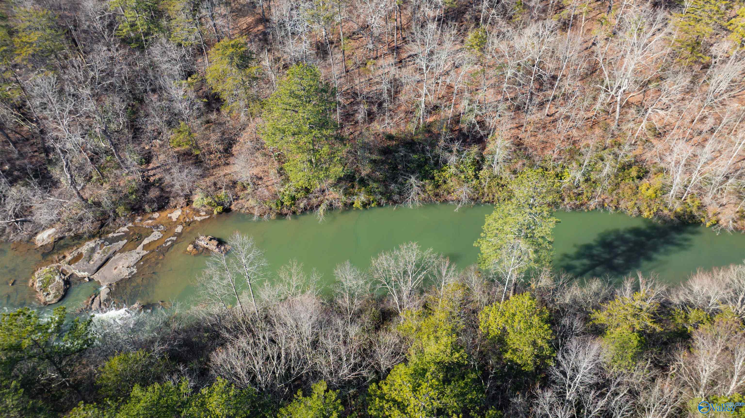 12.9ac Road 9062