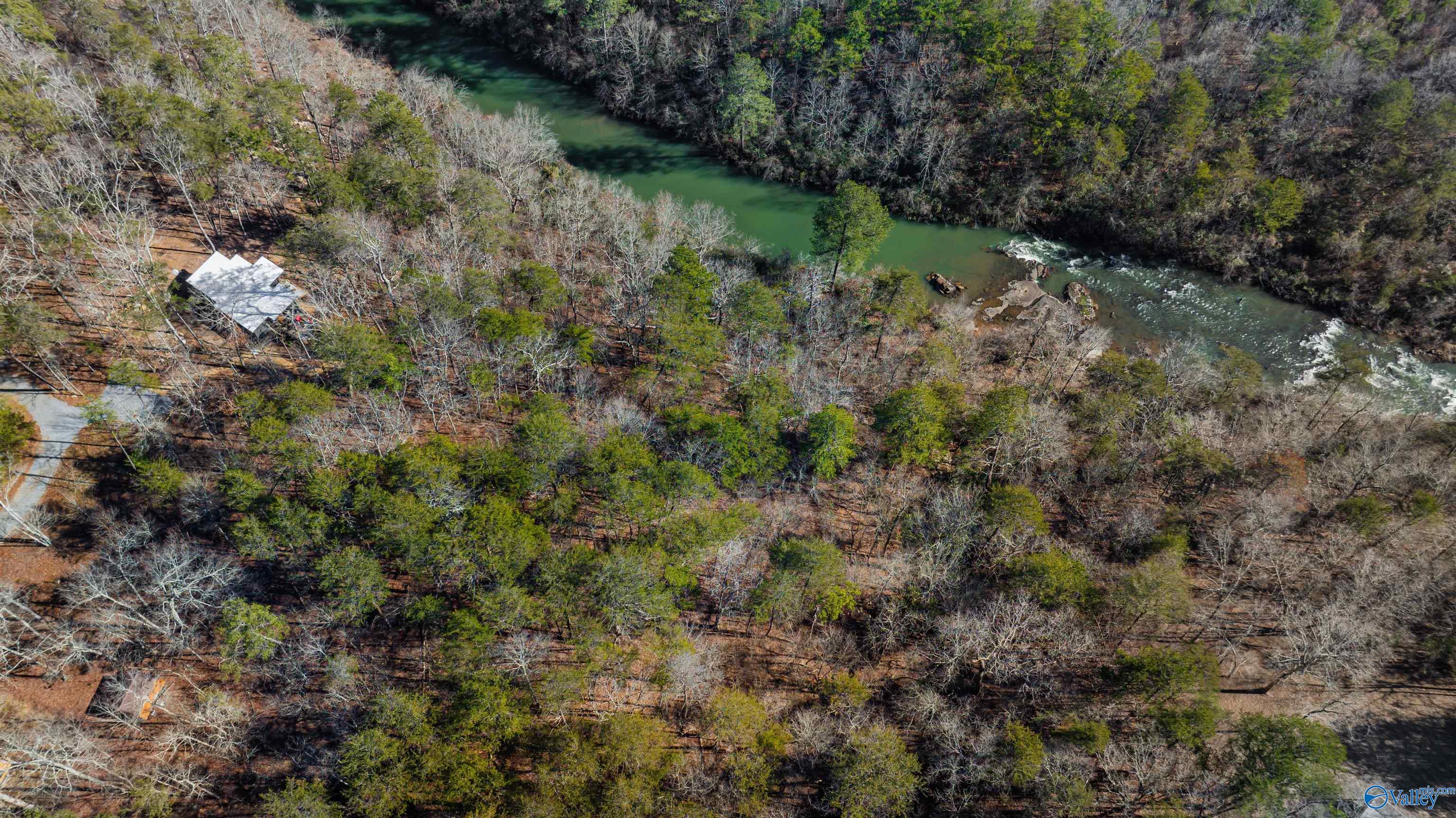 12.9ac Road 9062