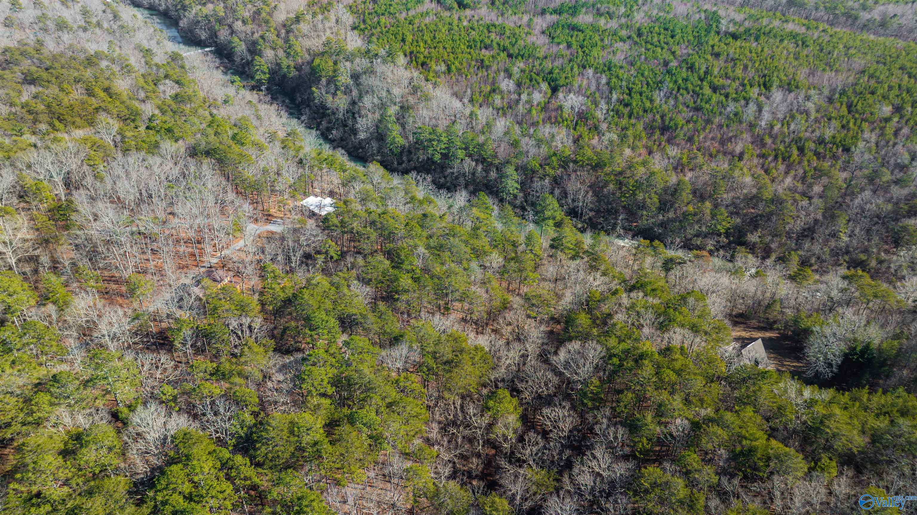 12.9ac Road 9062