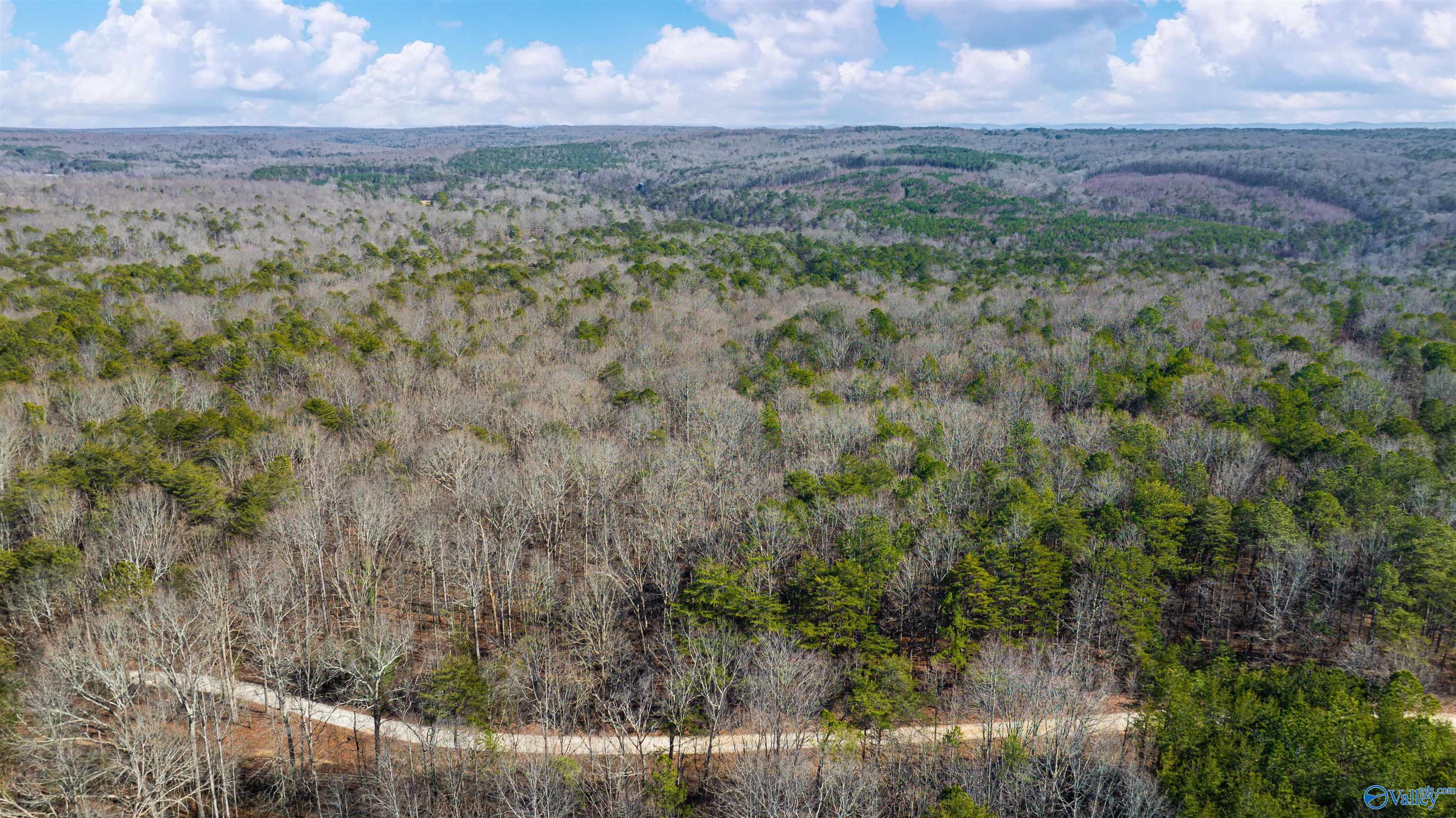 12.9ac Road 9062