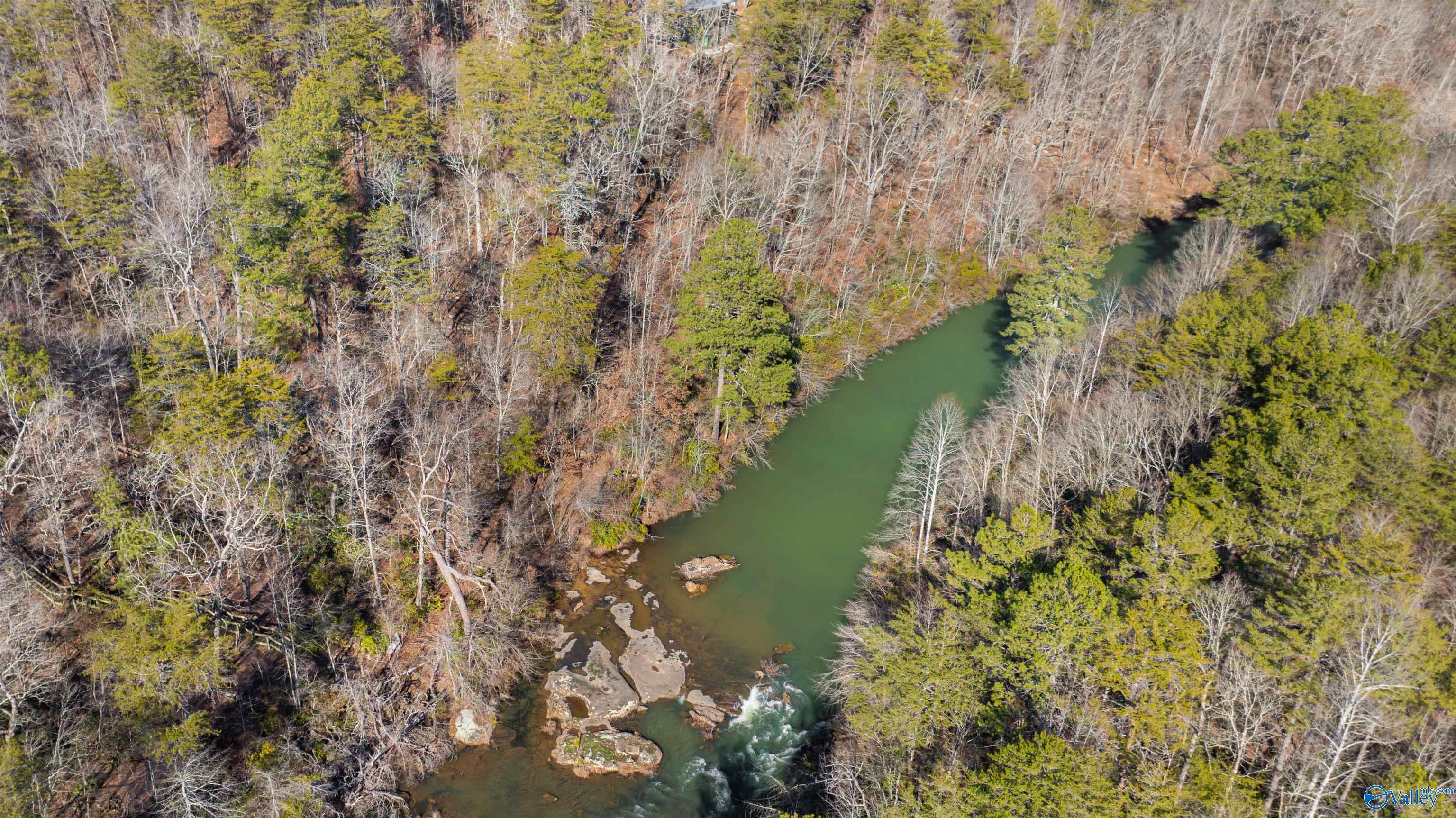 12.9ac Road 9062